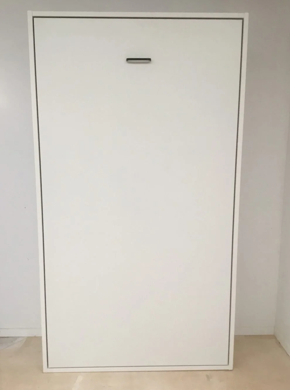 2299822122.jpg
