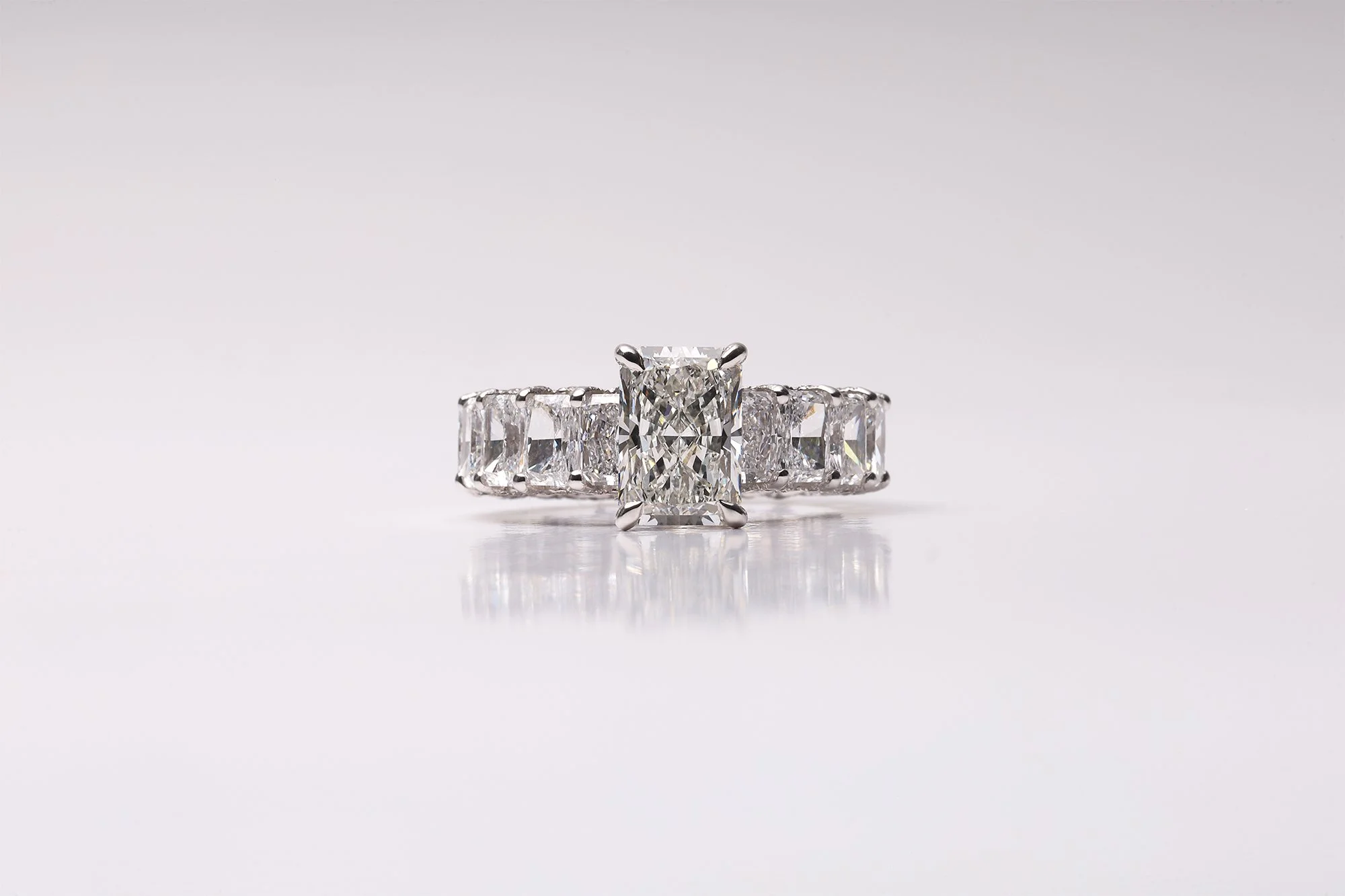 Ring Front W web.jpg