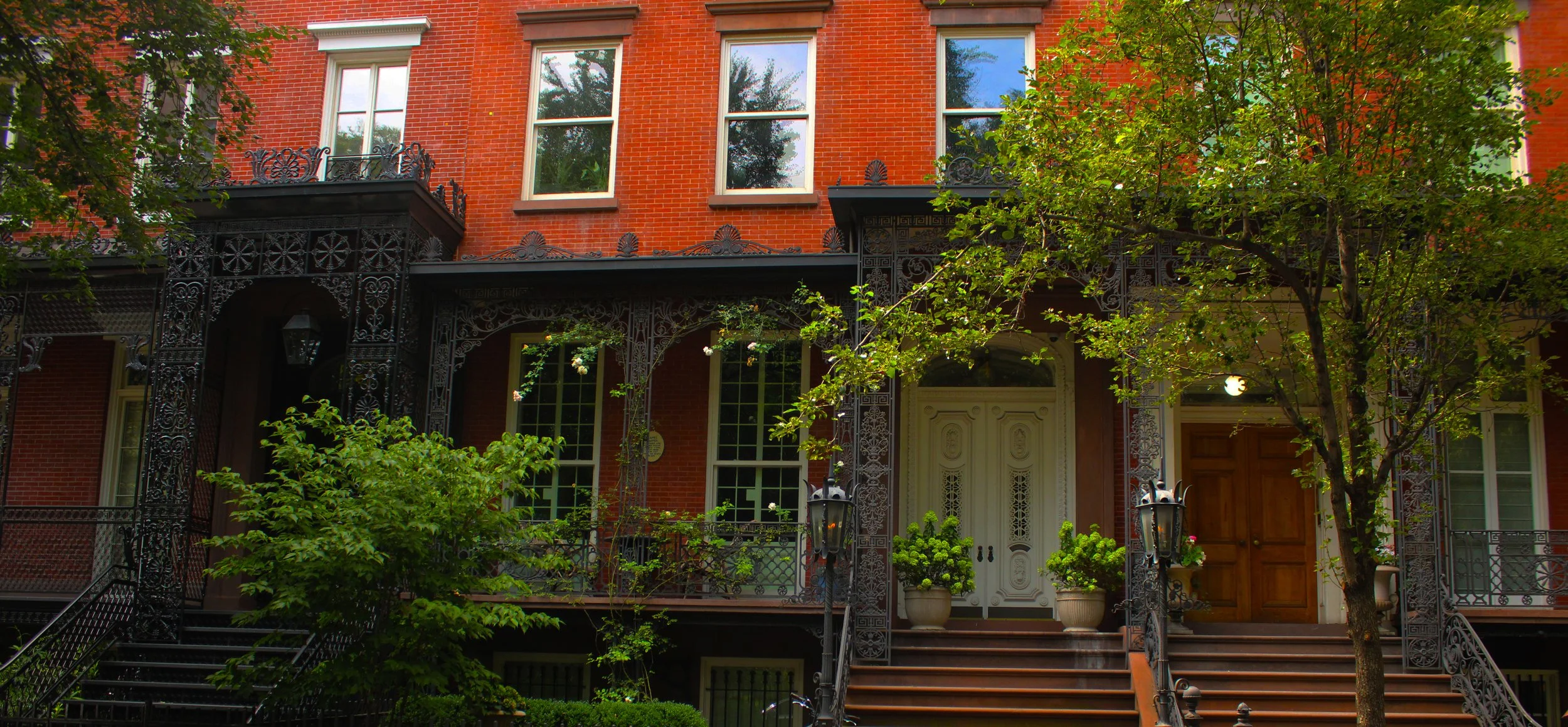 A century of stories behind one railing 