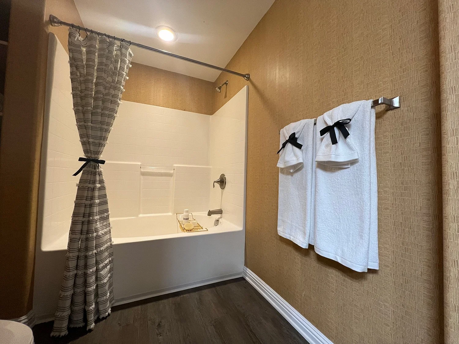 Spacious Bathroom in Raincross Apartment home