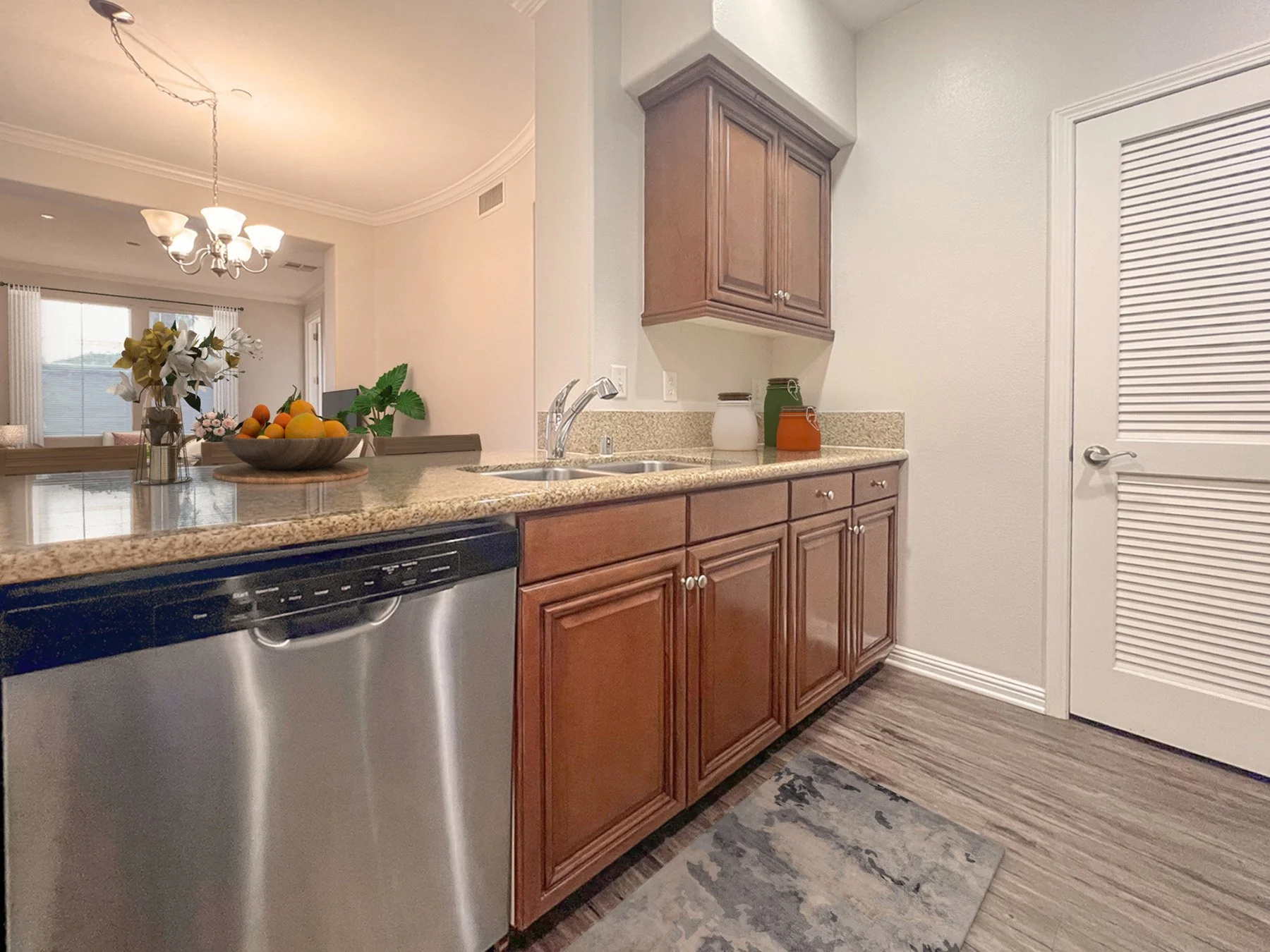 Kitchen / Dining Room in 1x1 Unit
