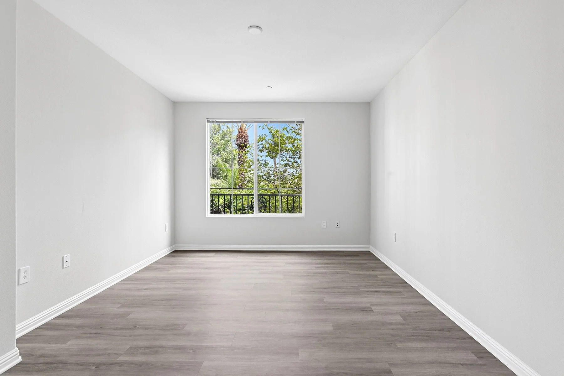 3x2 unit Dining Room