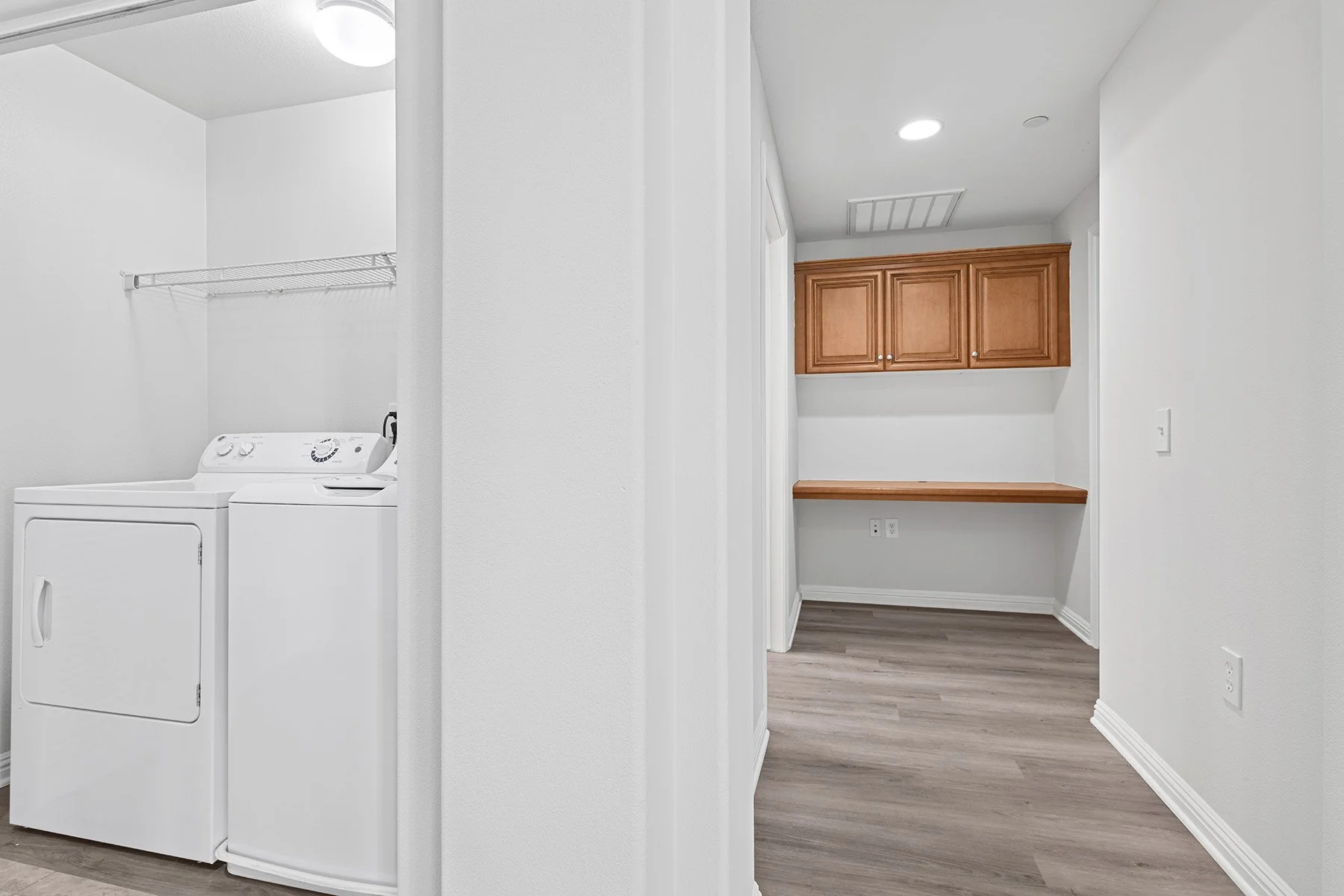 Washer/Dryer in 3x2 Unit