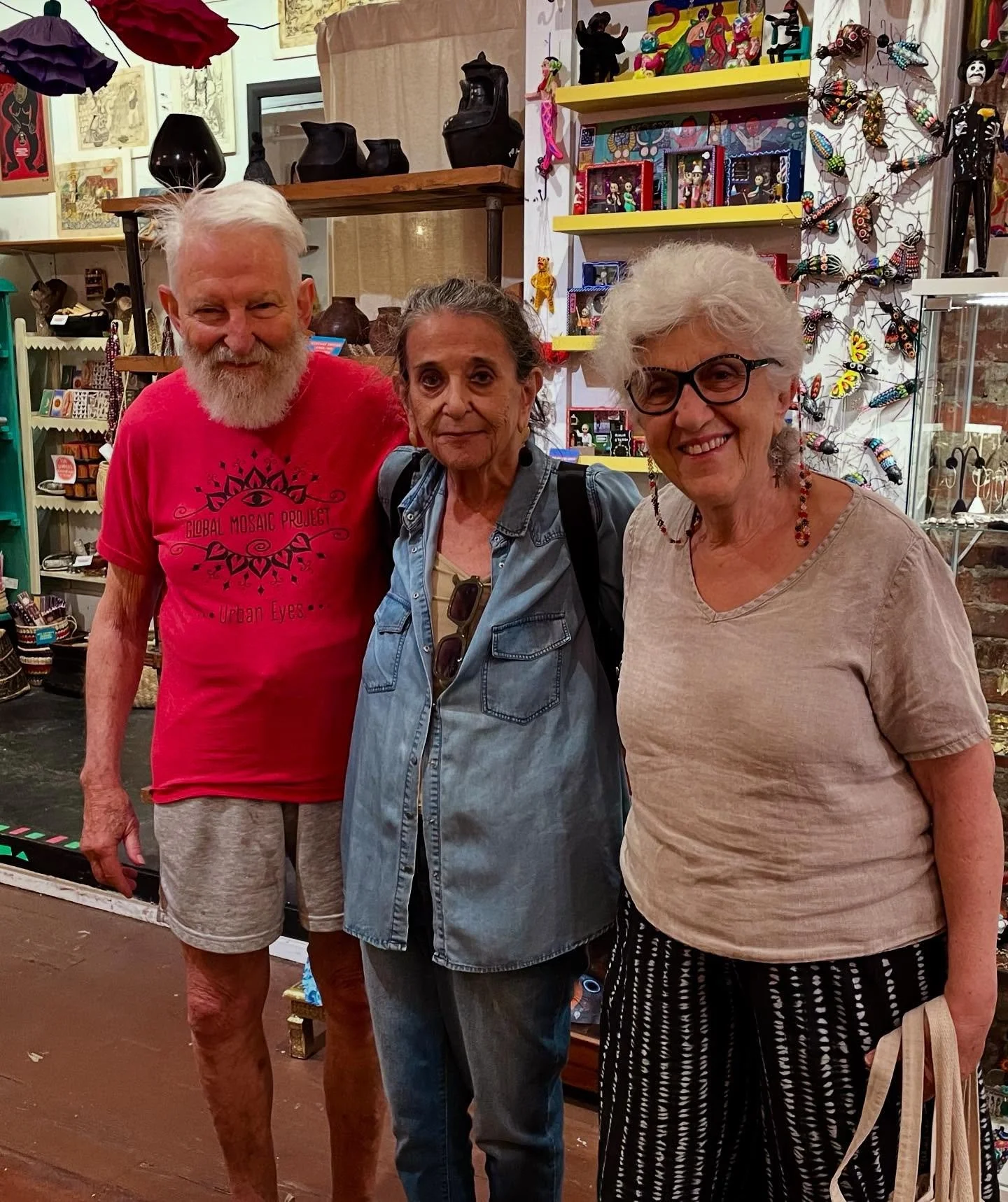 Thank you for stopping by and sharing your smiles with us ❤️ We love getting to share our passion for fashion and folk art with you, your friends, and your family ✨
#EyesGallery #FolkArtLove #HappyCustomers #ShopSmall #PhillyShopping #WearableArt #Co