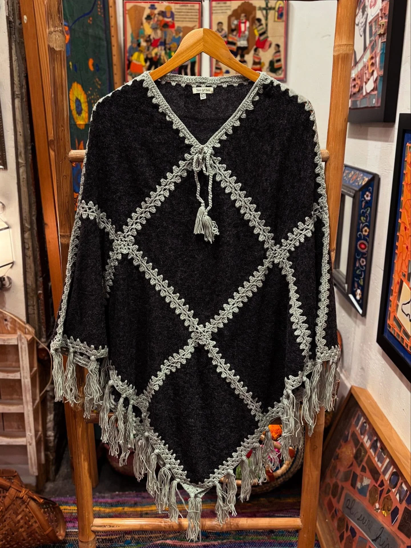 🍂 Fall is in the air and so are our fresh new arrivals! 🍁 Layer up in style with the coziest, trendiest pieces of the season &mdash; just dropped and going fast! #FallFashion #NewArrivals #cozyseasonstyle #fallinphiladelphia #eyesgalleryphilly #sho