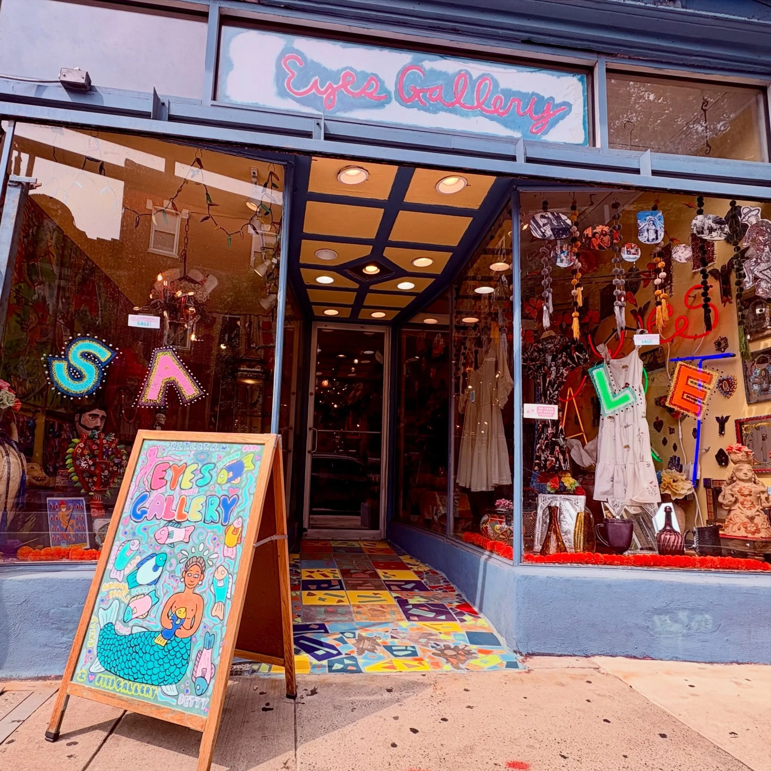 25% OFF ALL CLOTHING! 🛍️✨
Ready for a wardrobe refresh? Come visit us in-store and enjoy 25% off all clothing! We have so many amazing styles waiting for you, so swing on by and grab your favorites before they&rsquo;re gone. We&rsquo;re open everyda