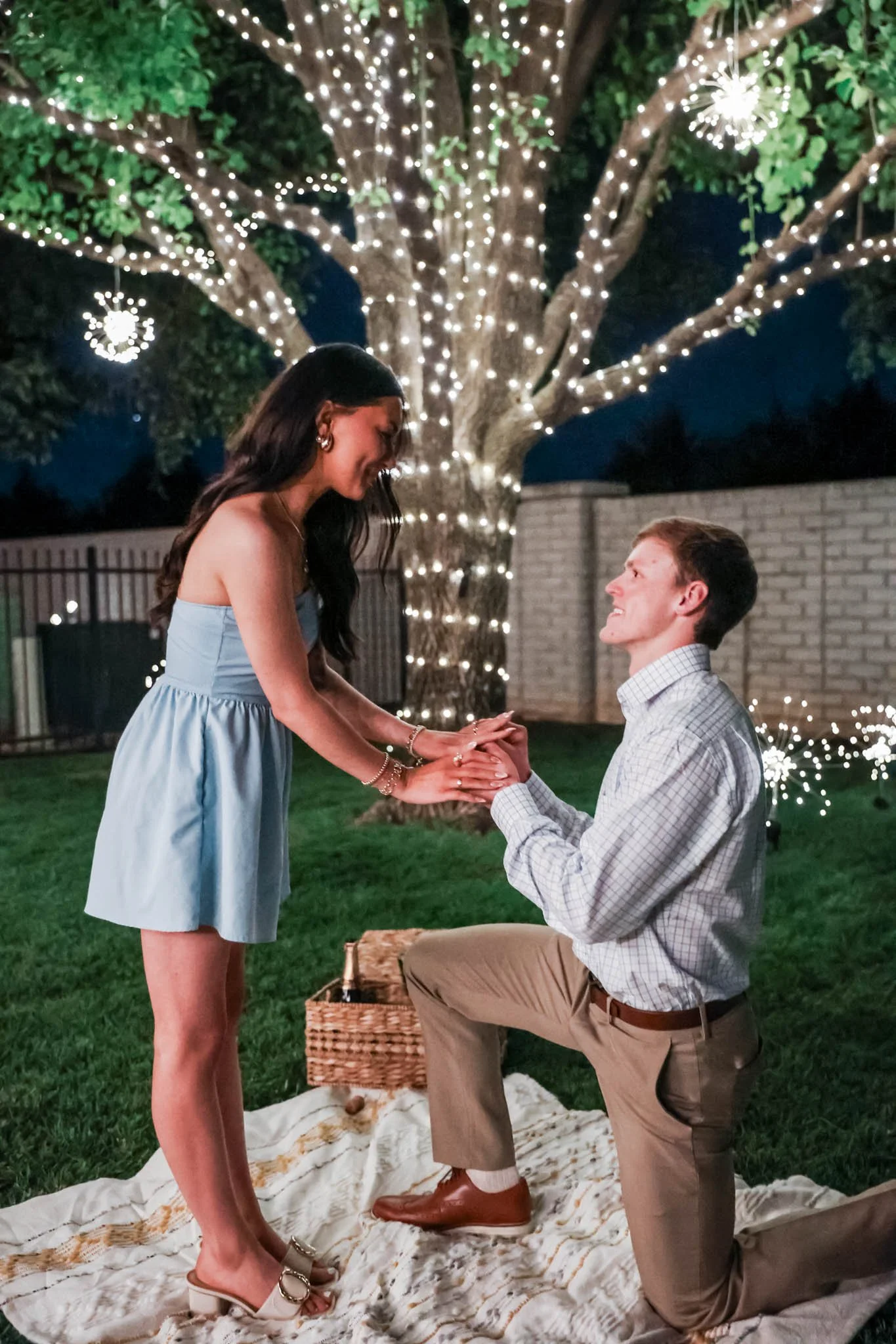 ENGAGED-05.jpg