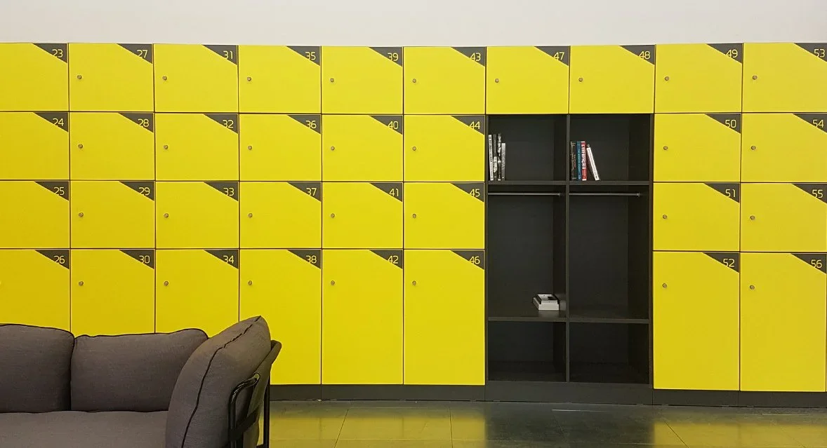 OTS 20 (Advance): one credential for the door and the locker