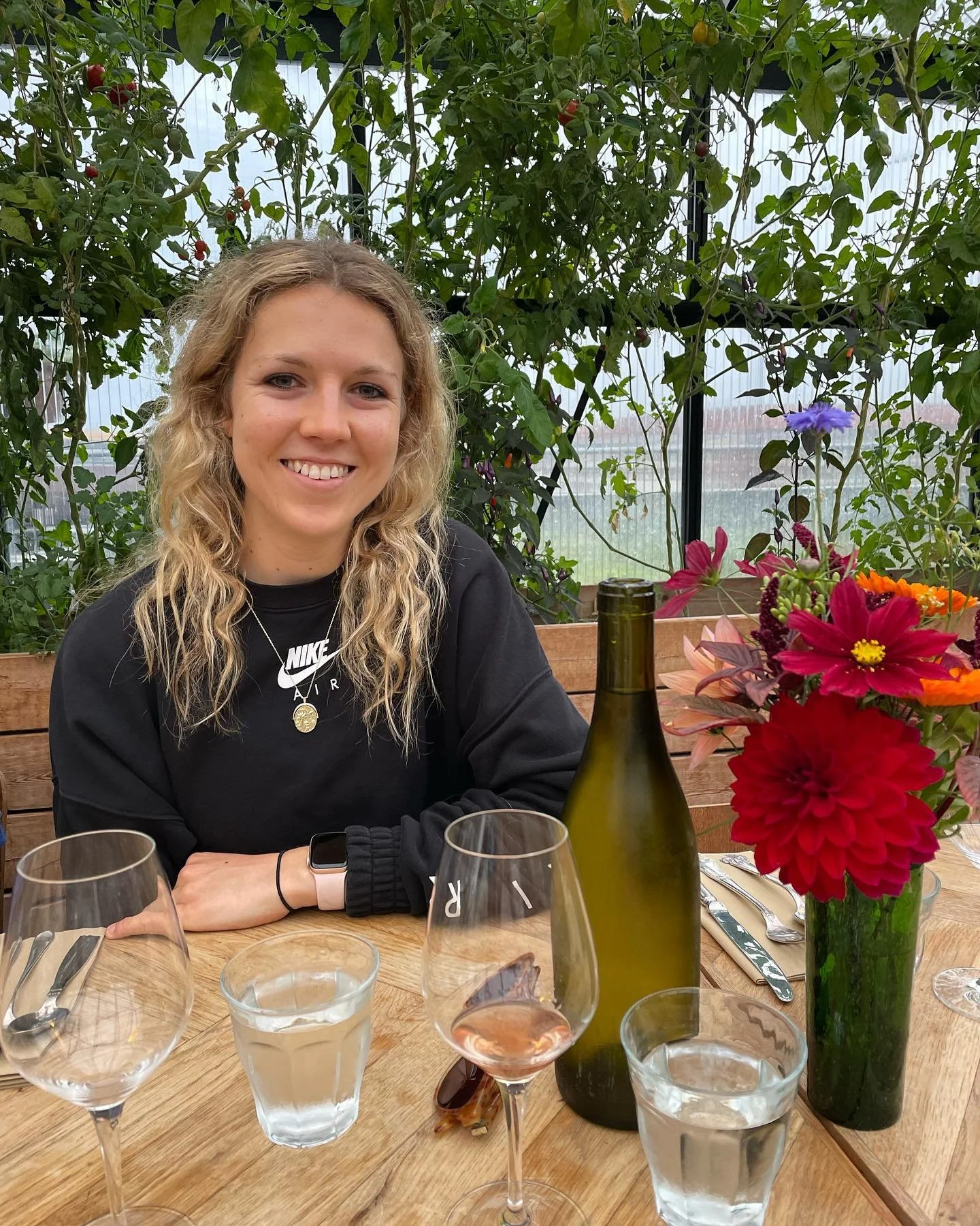 Are you living in alignment with your values? 🧐

So many of us find ourselves caught up in the endless cycle of hating our bodies. Whether we&rsquo;re trying fad diet after diet, spending far too much time in the gym, obsessing over our bodies and i