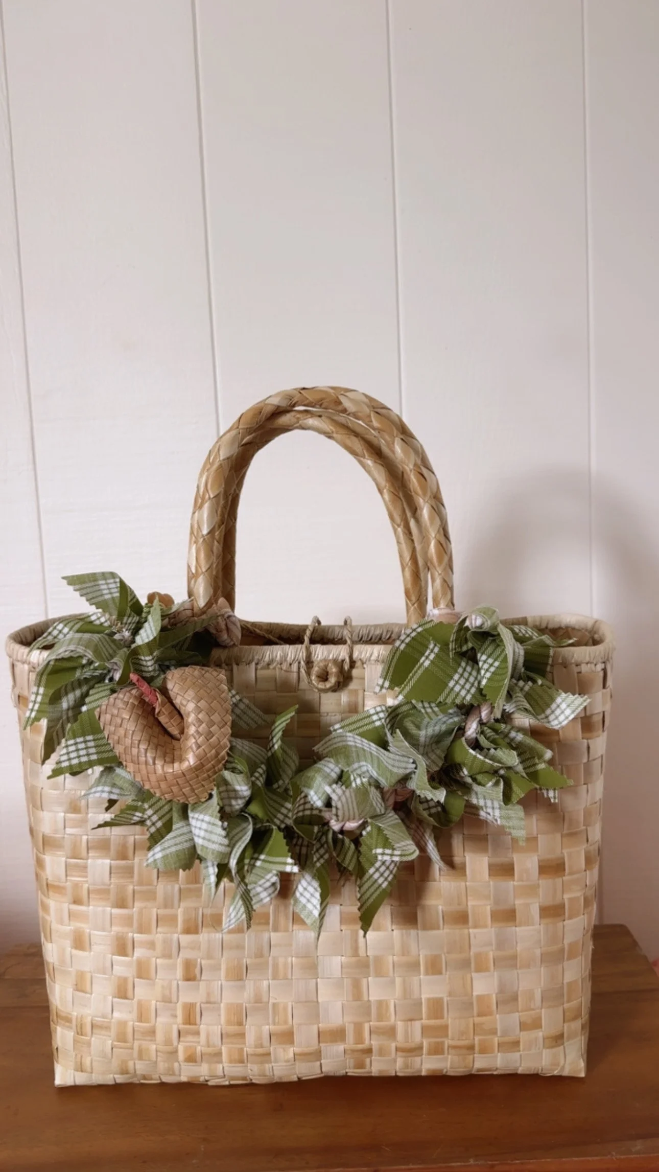 Lauhala Love X House of Hinu