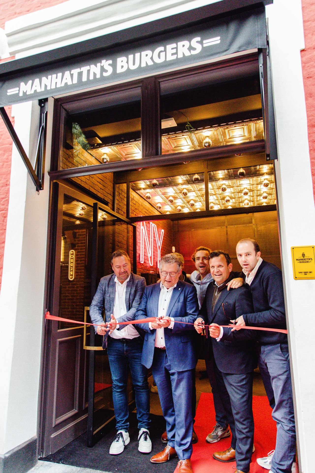 Ribbon-cutting Ceremony with Deputy Mayor Pablo Annys, Mayor Dirk De Fauw, Philippe & Jerome Vandermeulen © Olivia Charles photography