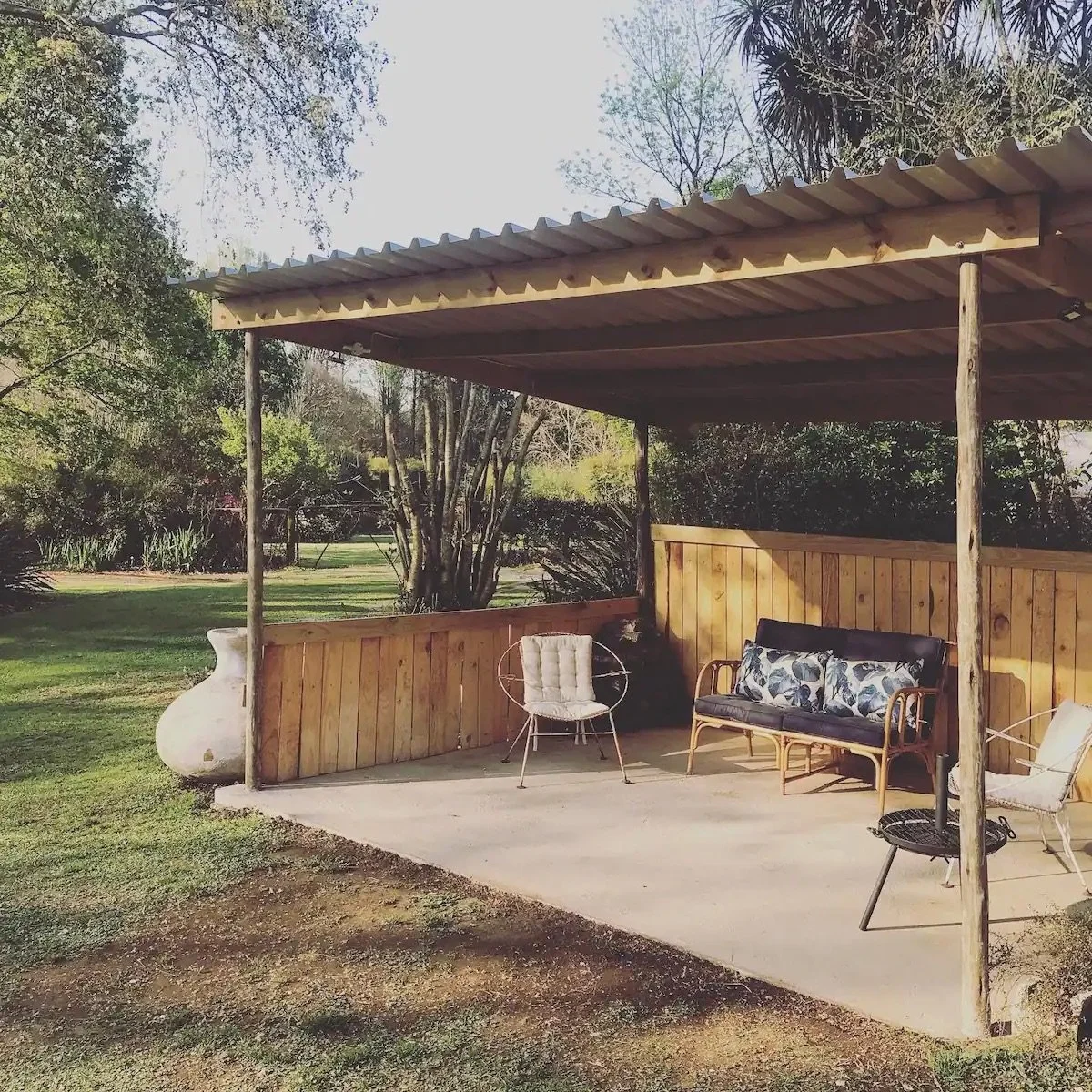 Rondavel_Patio.jpeg