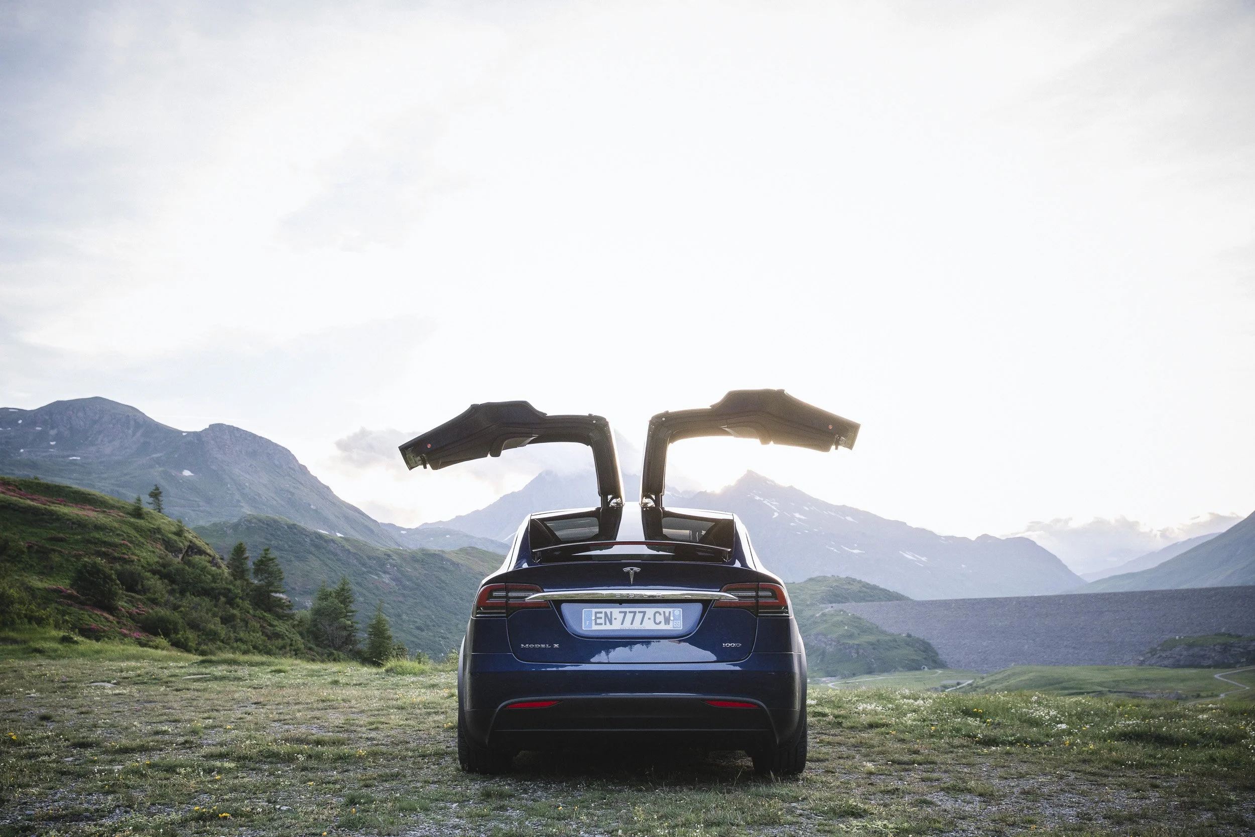 Tesla-Greatest_Drive-FinnBeales-12.jpg
