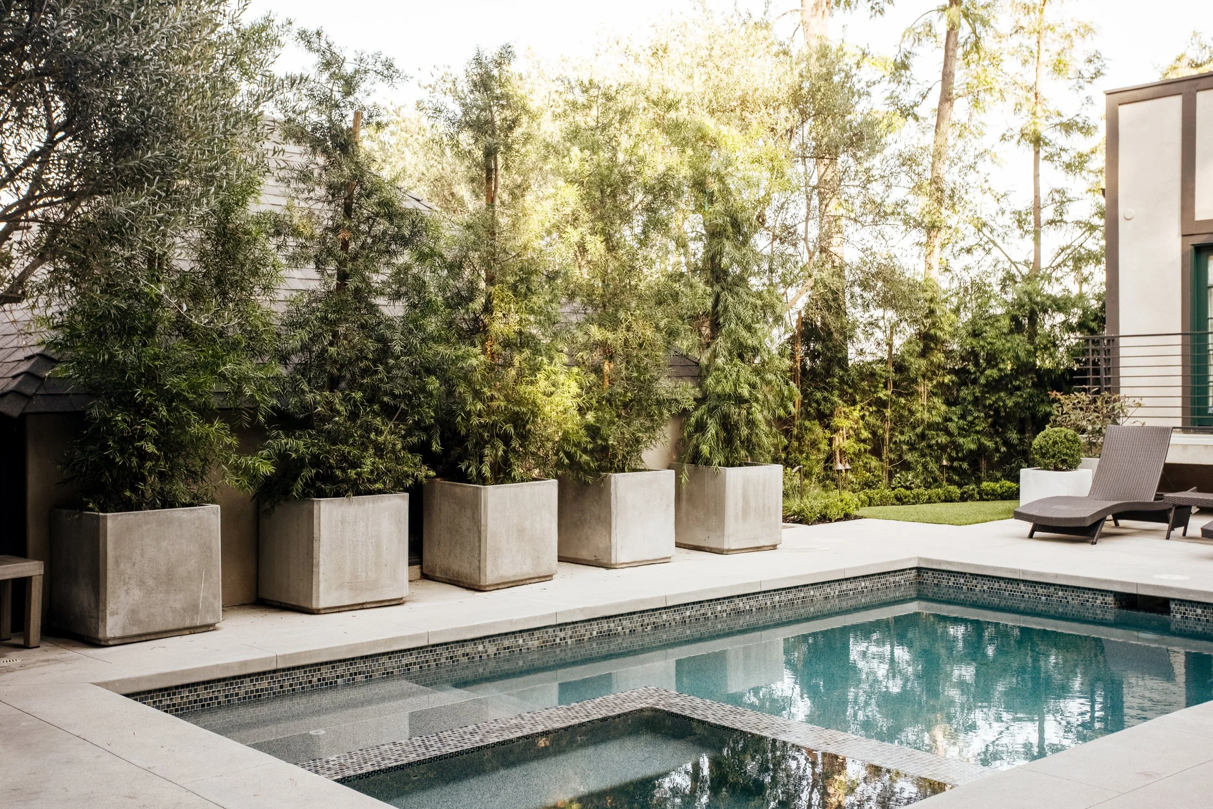 Bella Landscaping - Poolside Firepit Hang