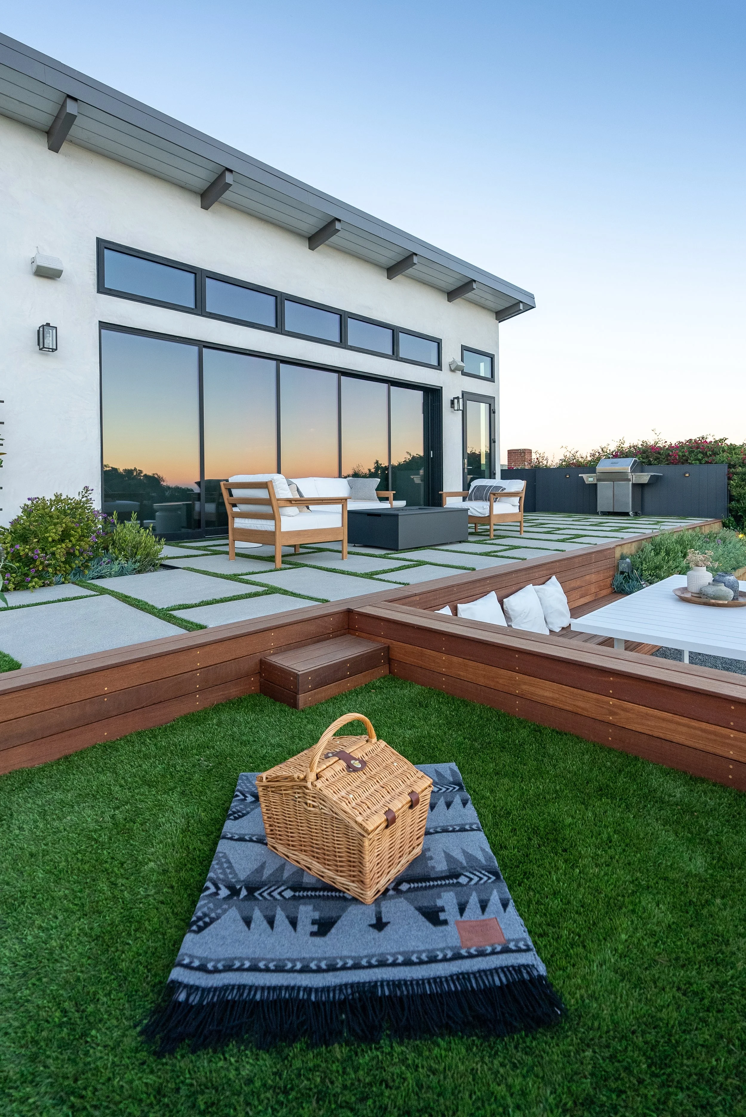 Bella Landscaping - Canyon View