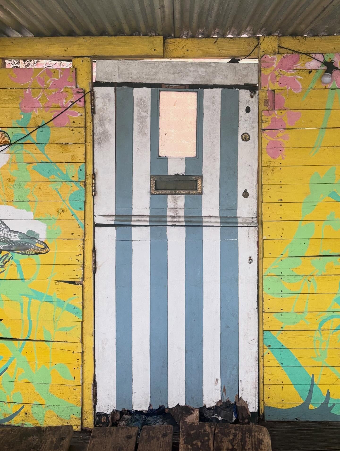 2026&hellip;. Week 8!

&bull; A trip to Hastings
&bull; Spring might have sprung! 
&bull; My old walk from our house to Surbiton 😍
&bull; New networking group 
&bull; Relaxing Gabby cat 🐈&zwj;⬛ 
&bull; Hastings visiting friends ❤️
&bull; Sunday mor