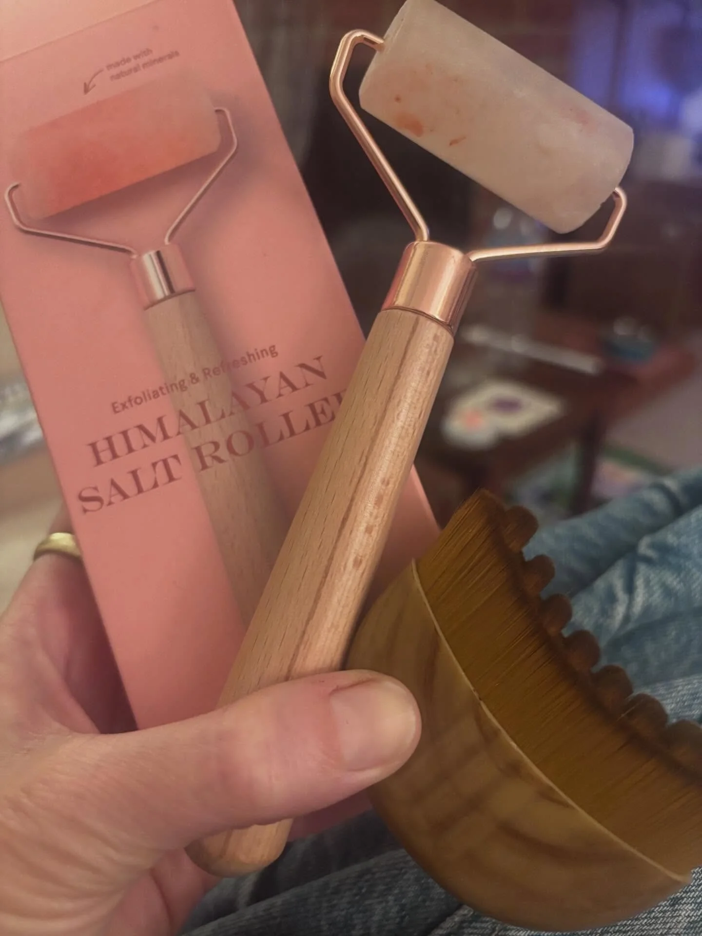 2026&hellip;. Week 12

&bull; Self care Sunday!
&bull; Getting back into my LED mask
&bull; Using AI to choose my next hairstyle! What do you think 🤔
&bull; New book
&bull; Gabby fave drinking spot 😂
&bull; Watchjng the fam ice-skating
&bull; Nephe