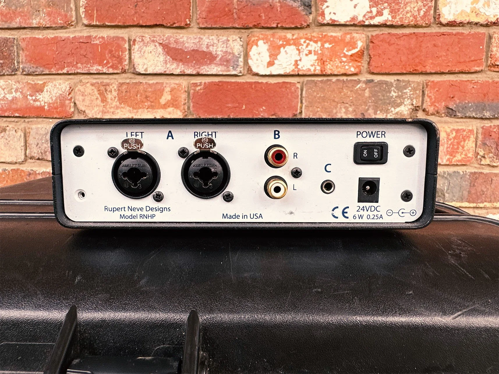 NEVE BACK FRONT.jpg