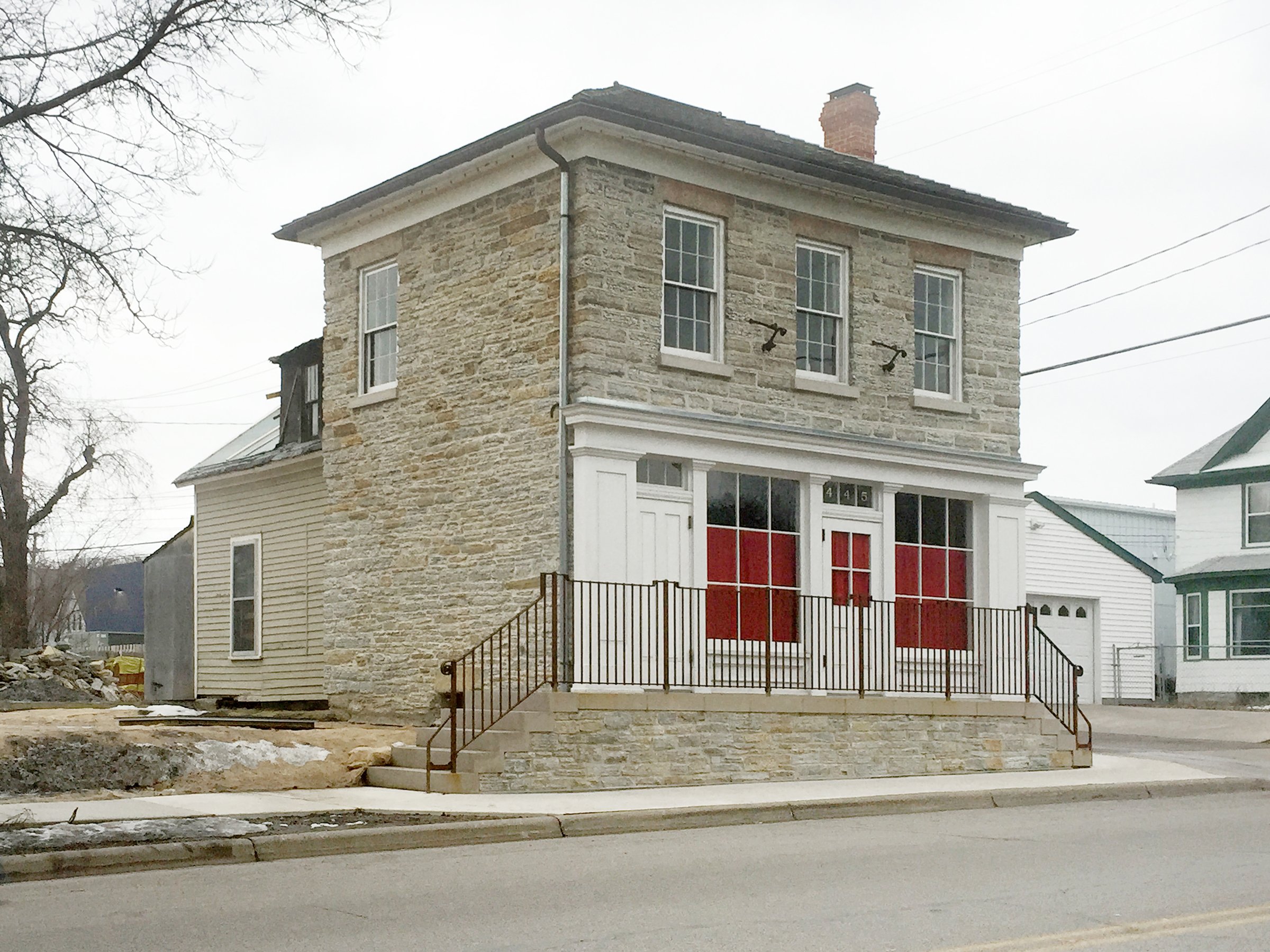 Anthony Waldmann Frame House
