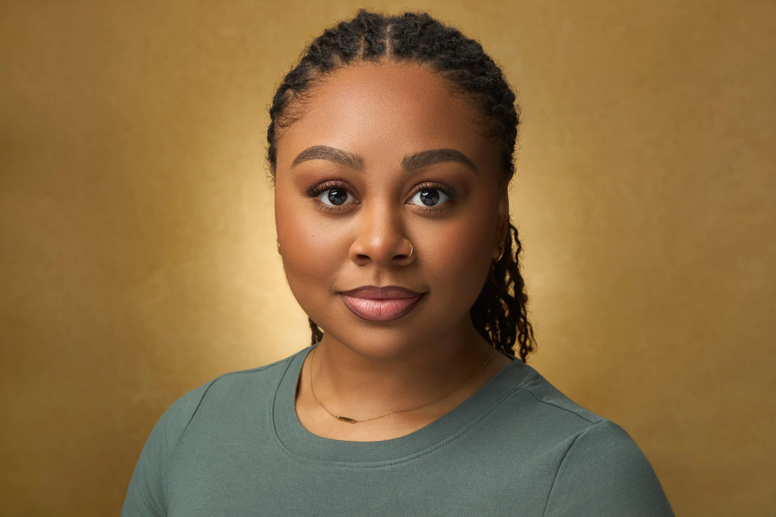 Headshotday2028 1.jpg