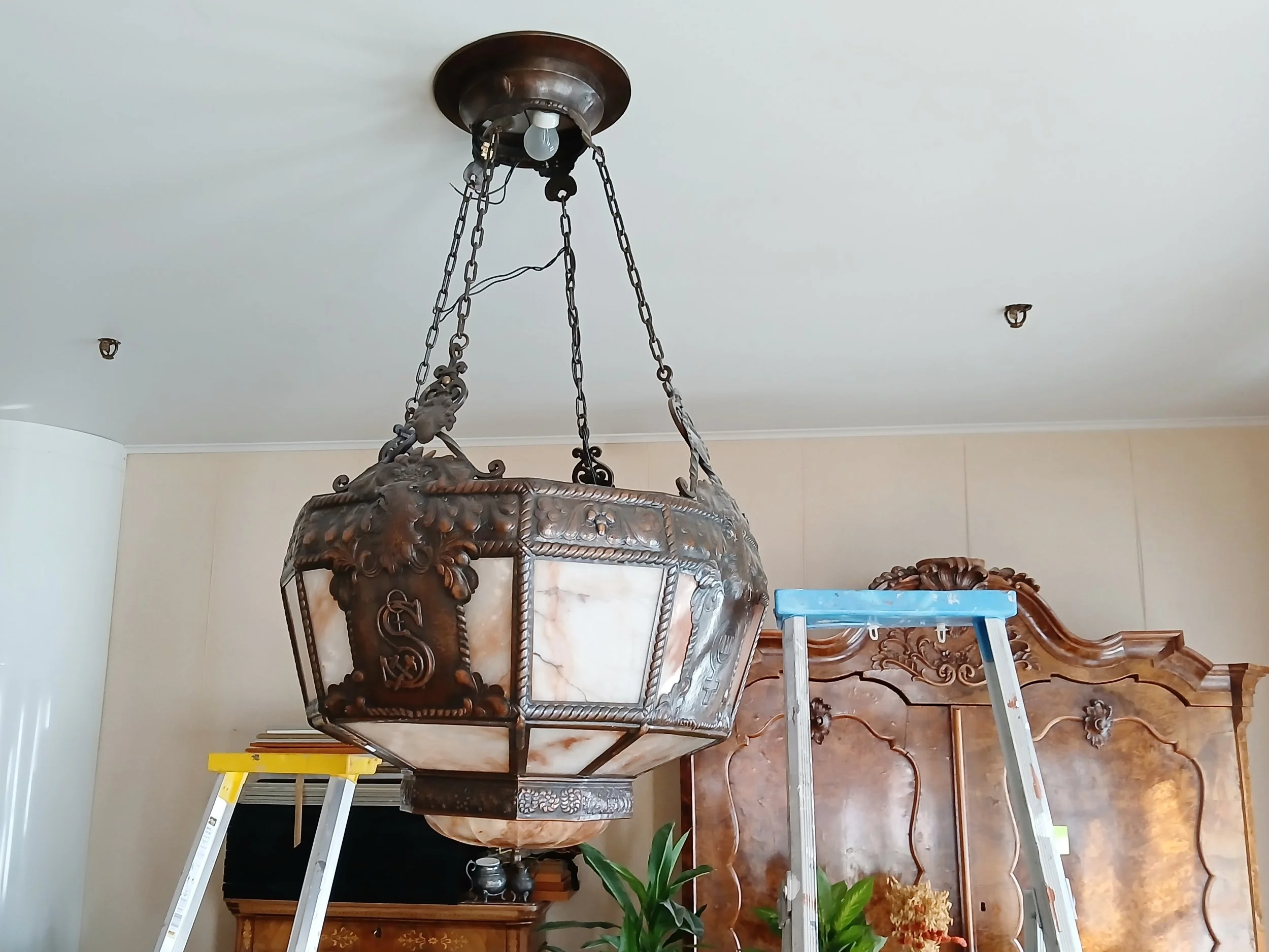 Kobberlampen kommer hjem — etter 42 år&nbsp;