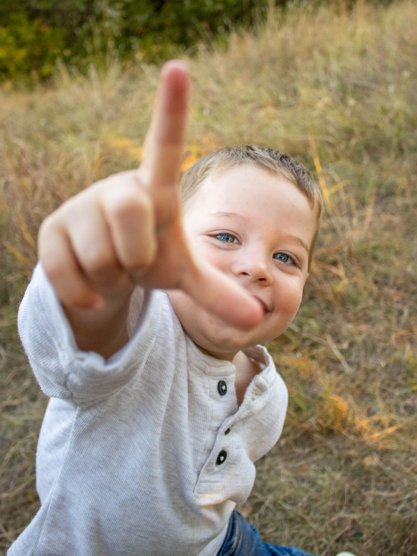 Little man just wanted to dance. 🕺 

#makenzirobertsphotography #arborhills #northtexasphotography #planophotographer #northtexasweddingphotographer #plano #texas #family