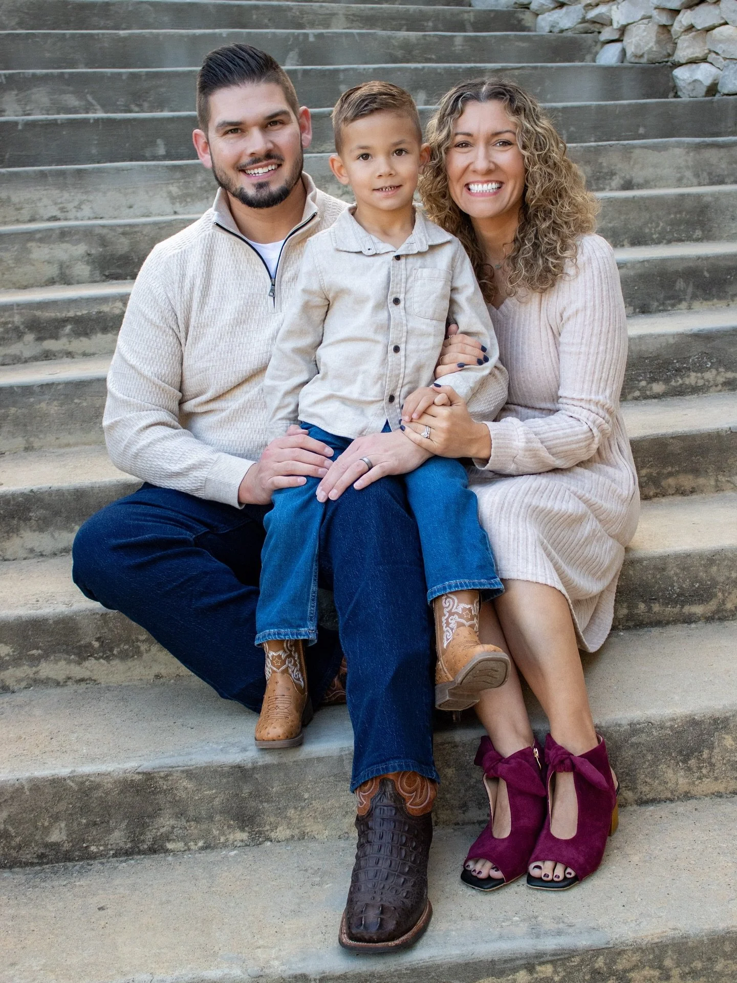 Picture perfect! 😍

#westlaketx #northtx #familyphotos #northtexasphotography #fortworthphotographer #fortworthtx #fwtx #family #azletx #lakecountrytx