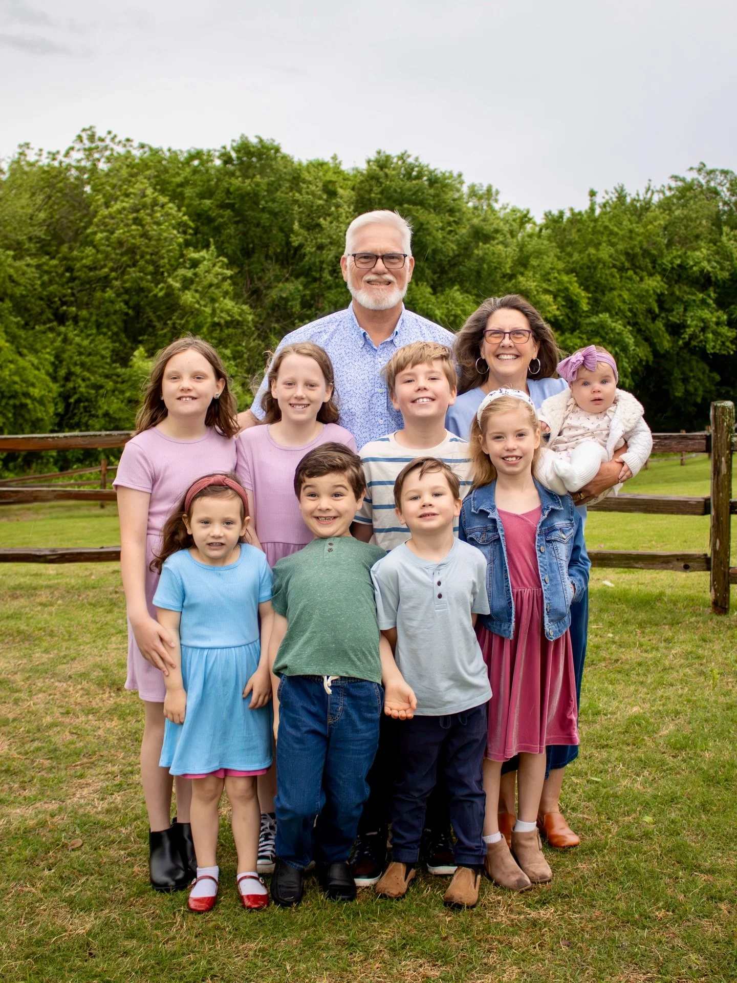 Sweet moments with sweet people! 

#planotx #oakpointparknaturepreserve #northtxphotographer #familyphoto #grandparents
