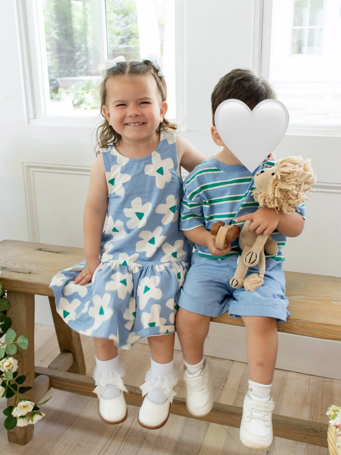 White, Party of FIVE!