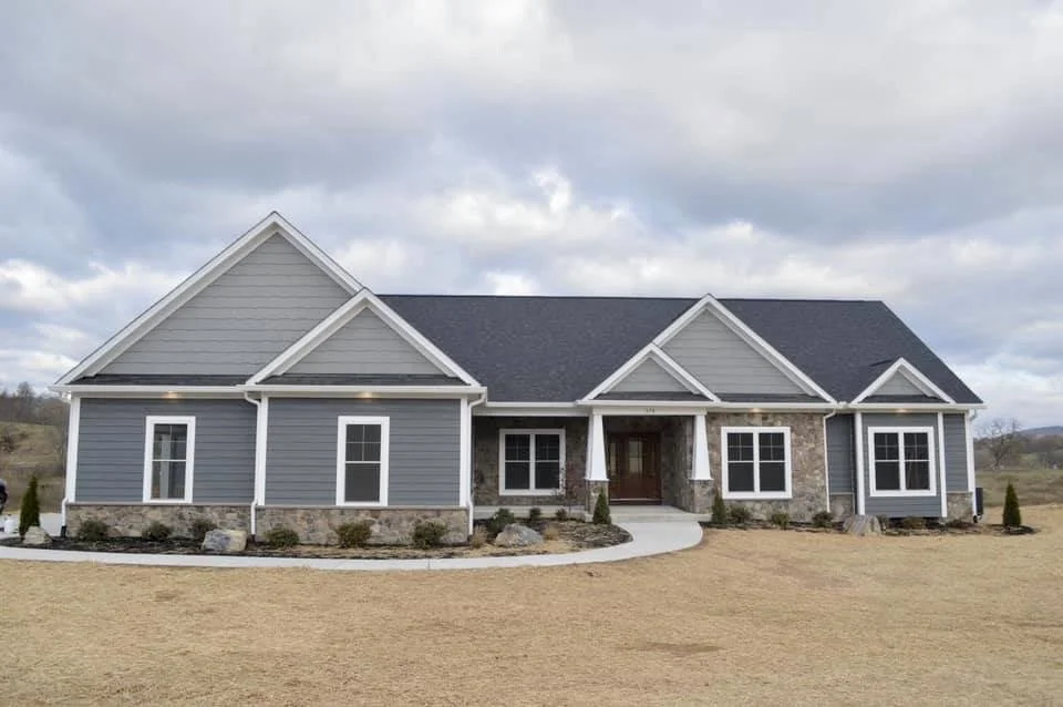 craftsman style home.jpg