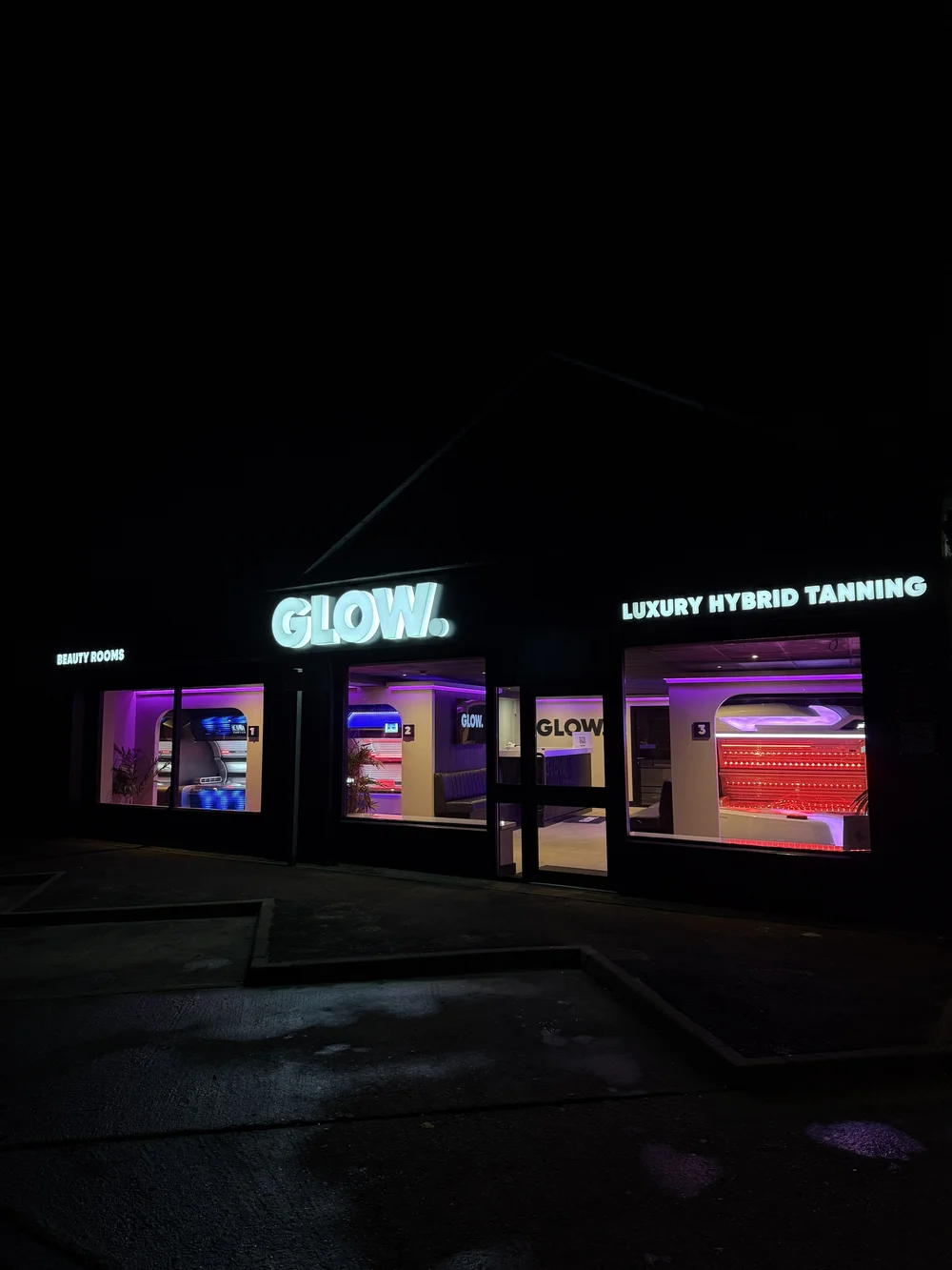 GLOW. tanning salon