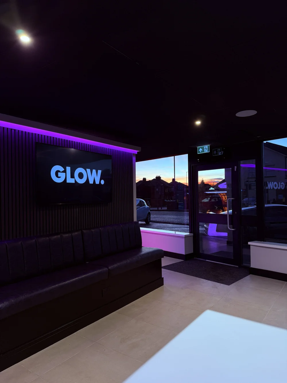 GLOW. interior