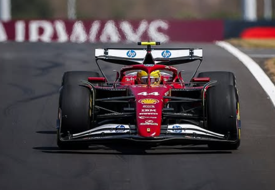 Lewis Hamilton takes his first pole with Ferrari for the sprint race in China