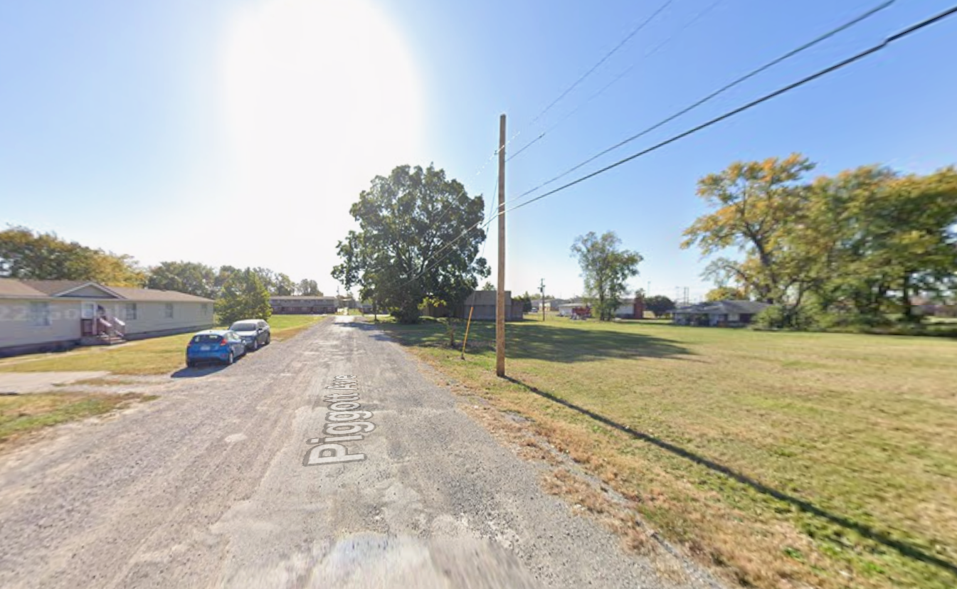 4328 Piggott Centreville.png