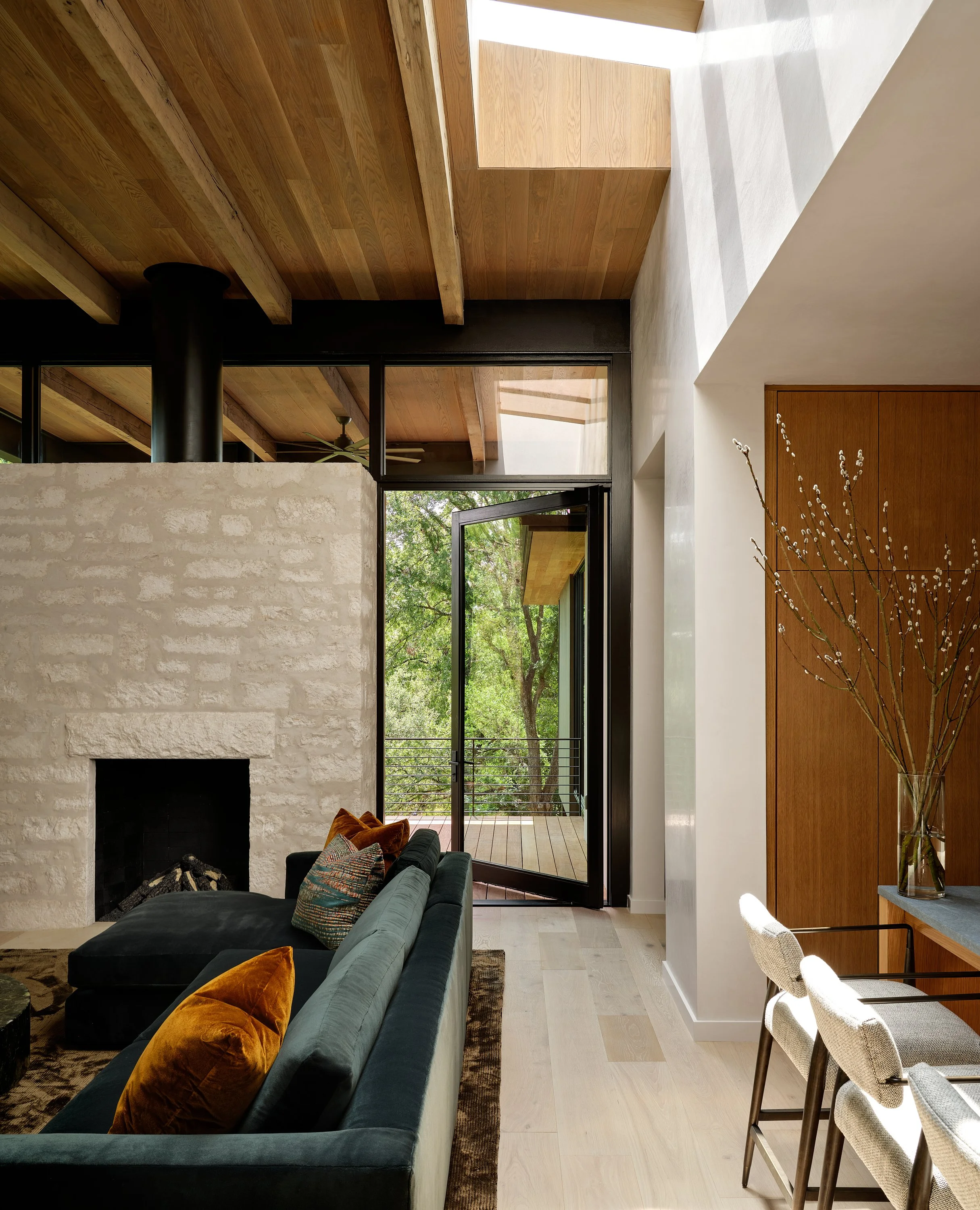 Mark-Richardson-Architects-Modern-Treehouse-Austin-Texas-8.jpg