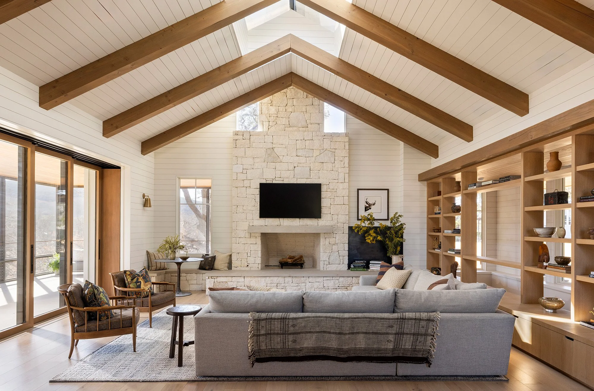 Mark-Richardson-Architects-Frio-Retreat-Leaky-Texas-Canyon-09.jpg