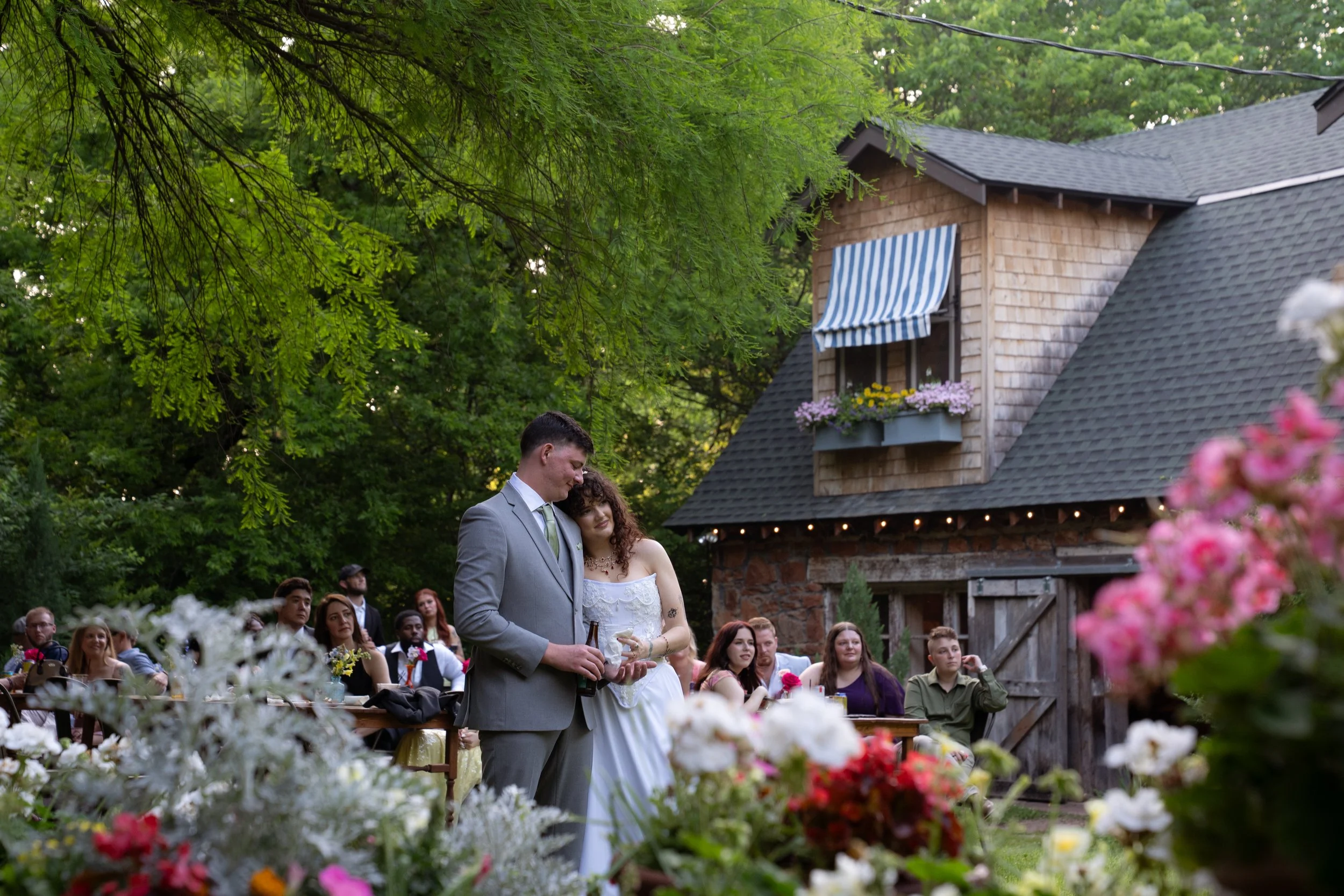 GxGPhotography_OKC_BlueberrryHillStoneBarn_Previews_Sierra-Chris_2026-19.jpg