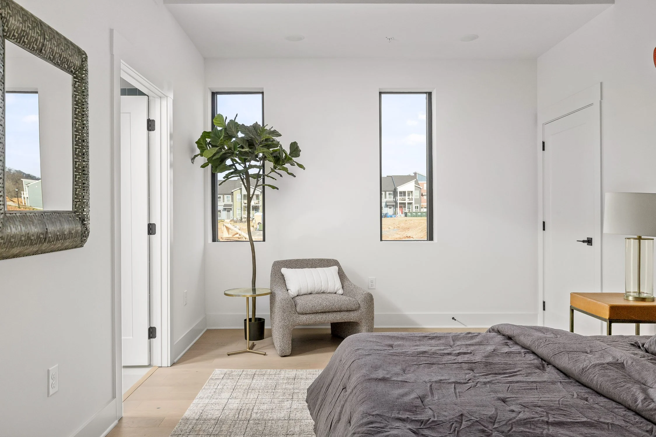 54-Studio Condo-20.jpg