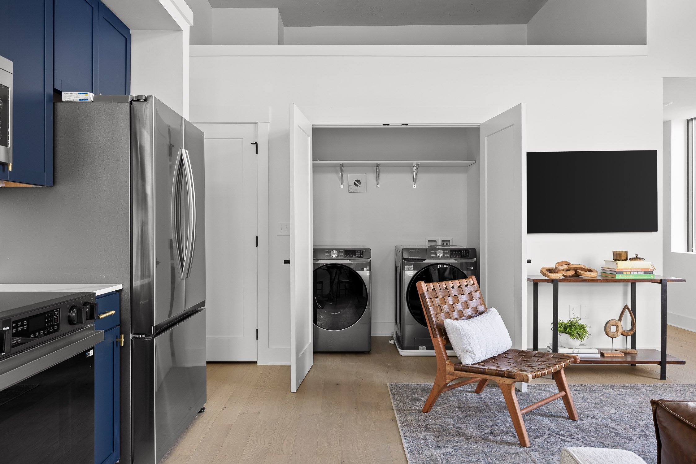 75-Studio Condo-16.jpg