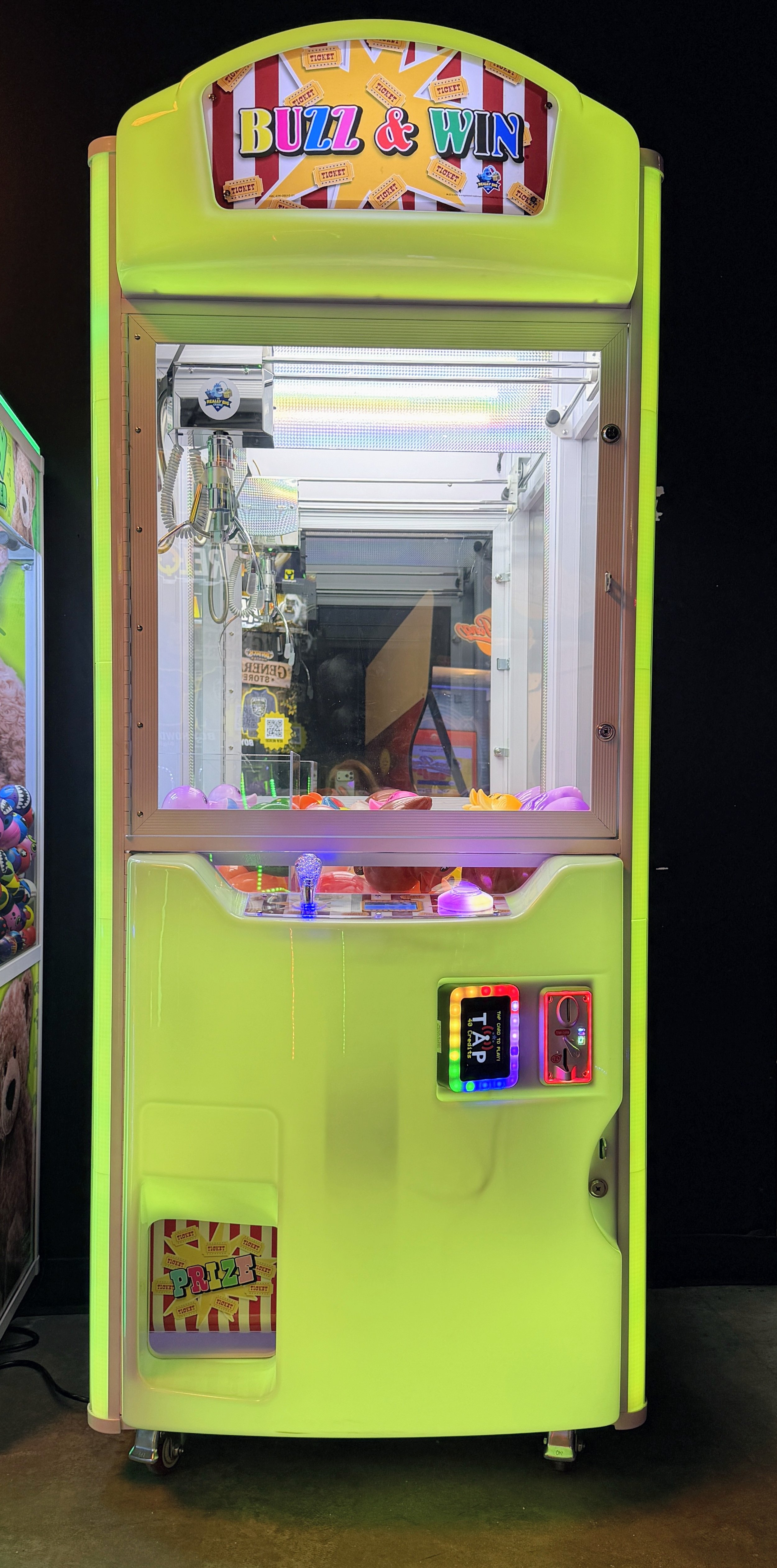 Buzz and Win Crane Game