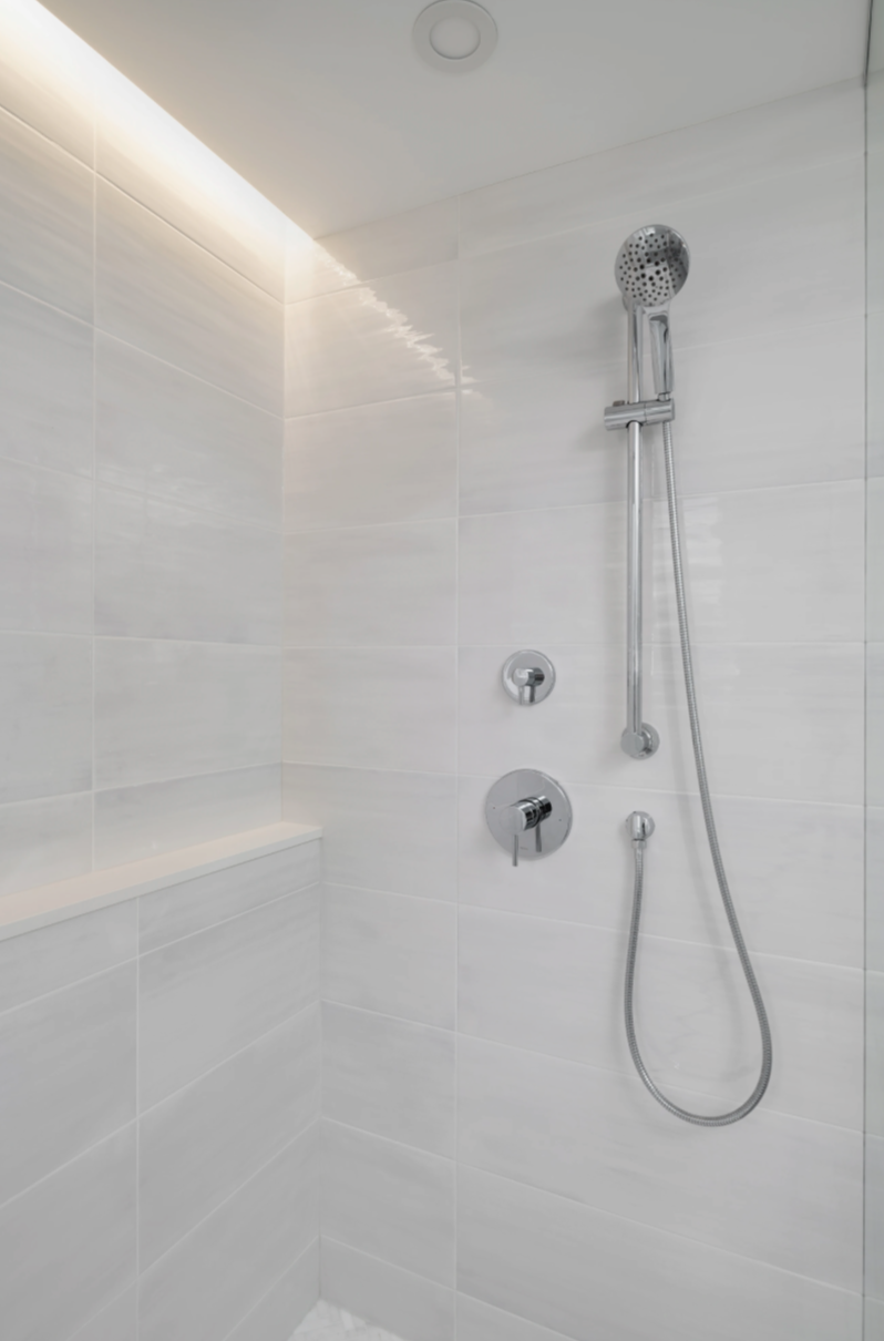 Stand Up Shower - Close Up