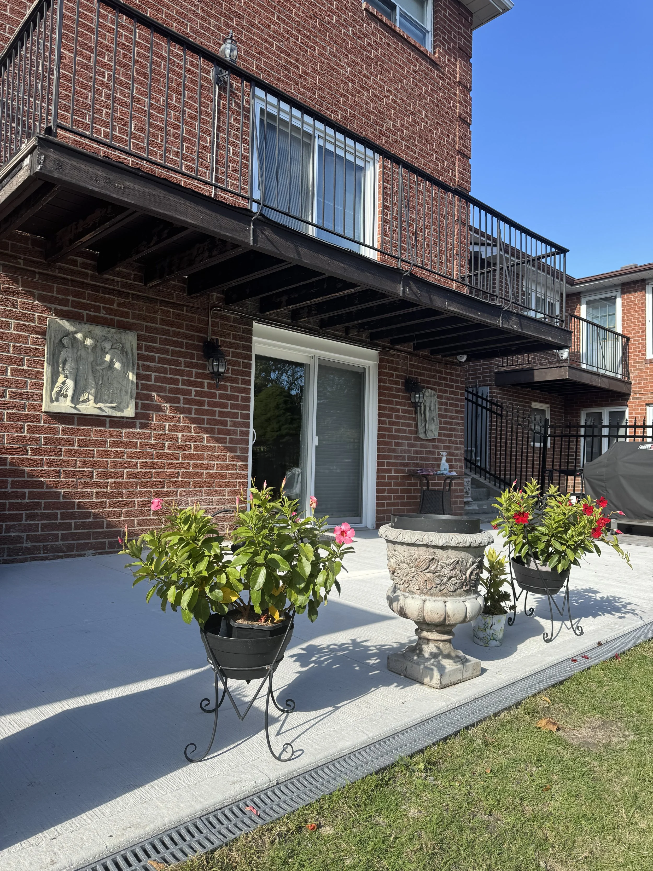 Concrete - Backyark Patio