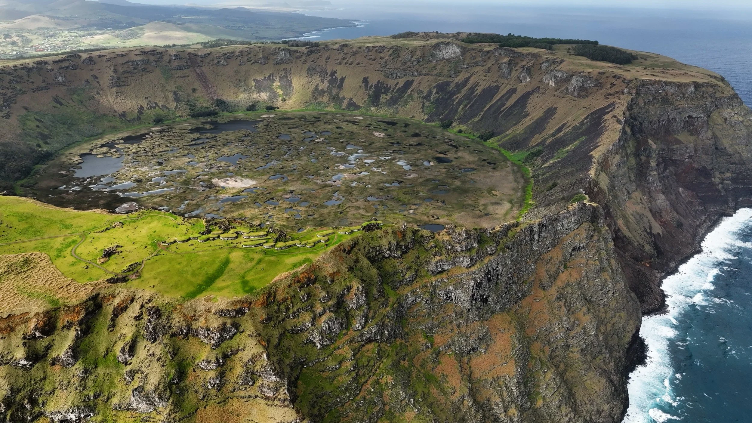 Temporary closure of Orongo Ceremonial Site in Easter Island