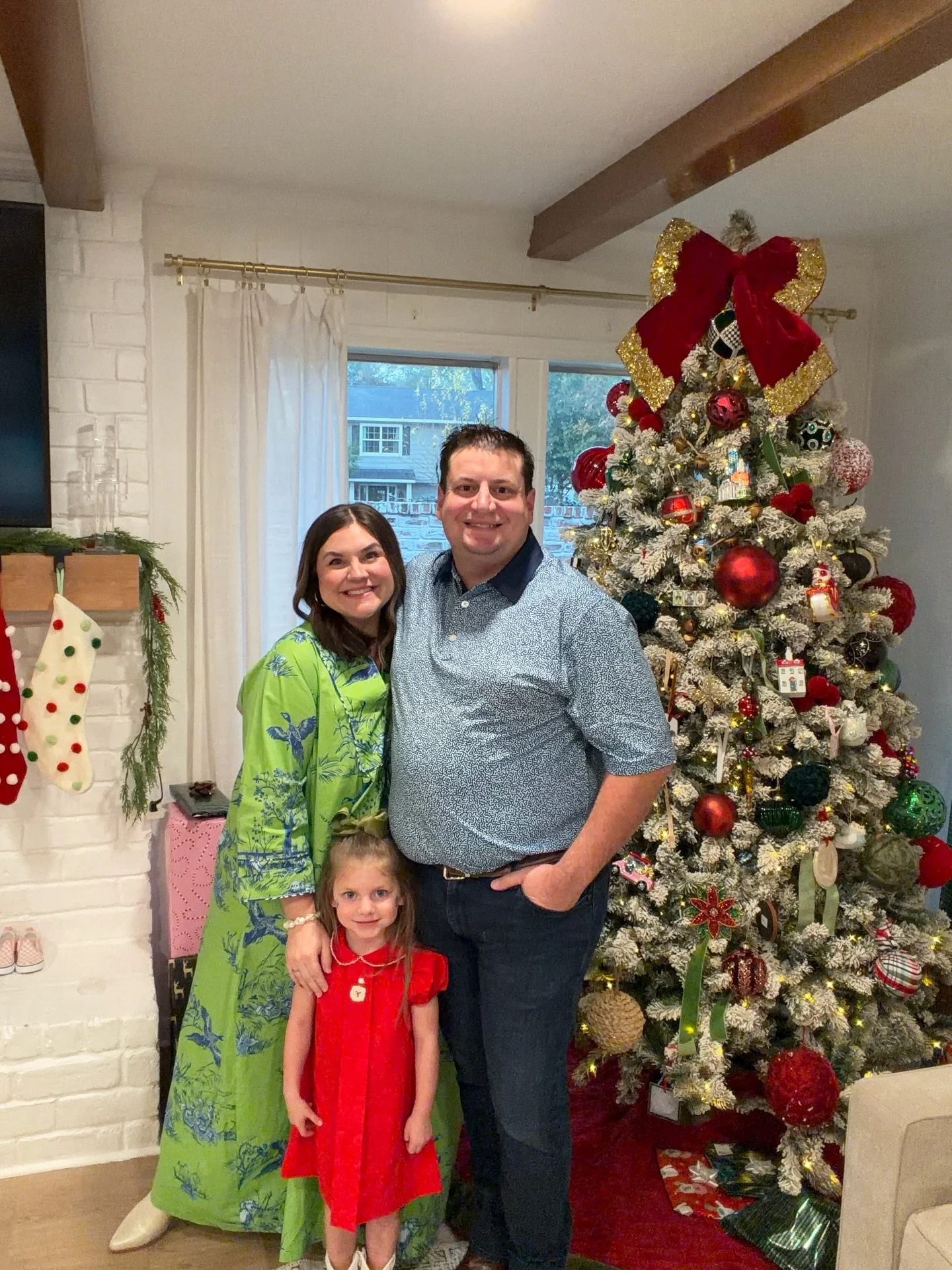 Christmas feels a little different this year. 

There were no professional family photos, no planned outfits, no matching wrapping paper, 90% last minute gifts, forgetting to participate in the classroom Christmas party, missed Christmas party invita