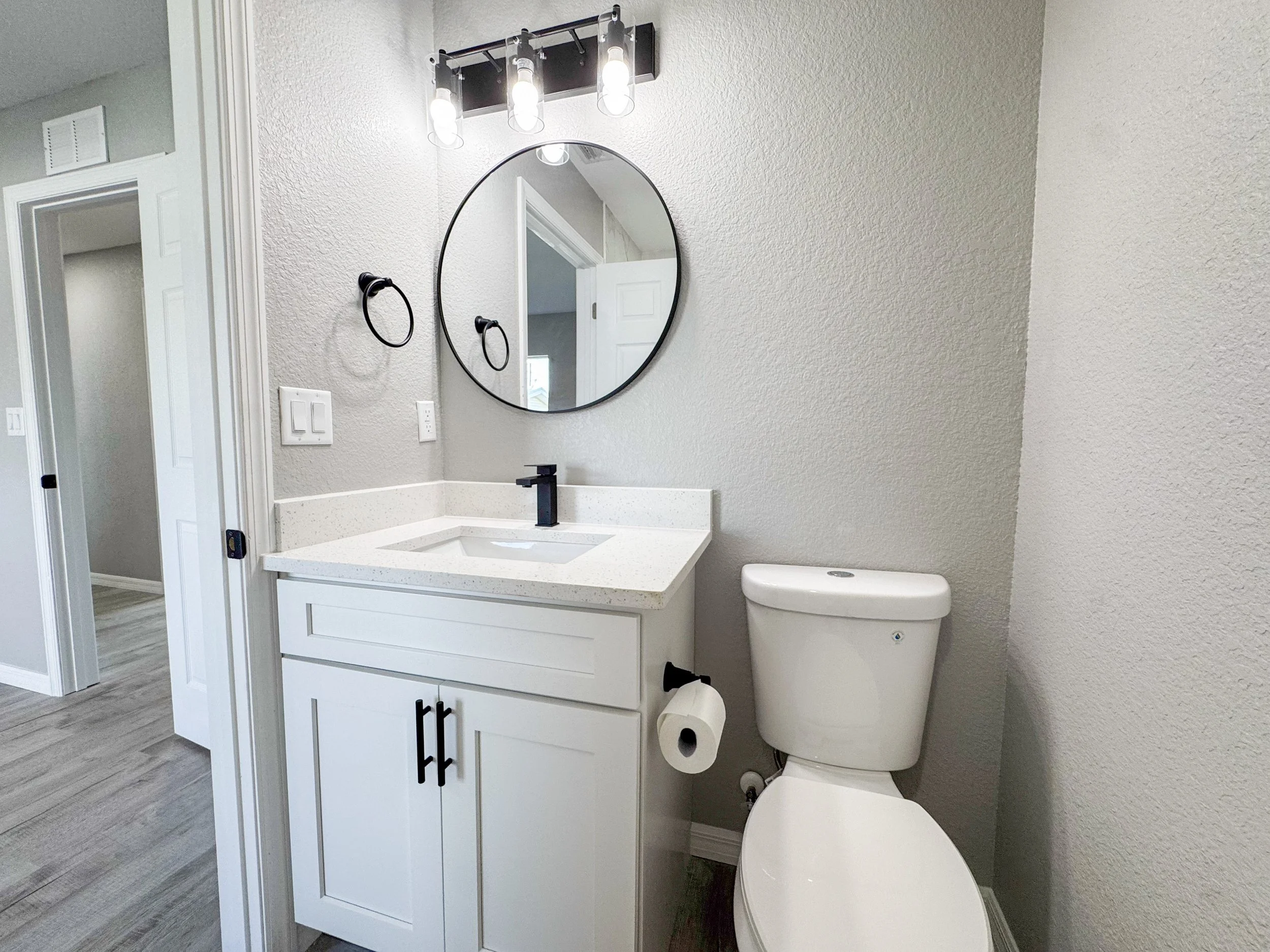 Primary Bathroom - 1802 Aloha Terrace, Sebring FL