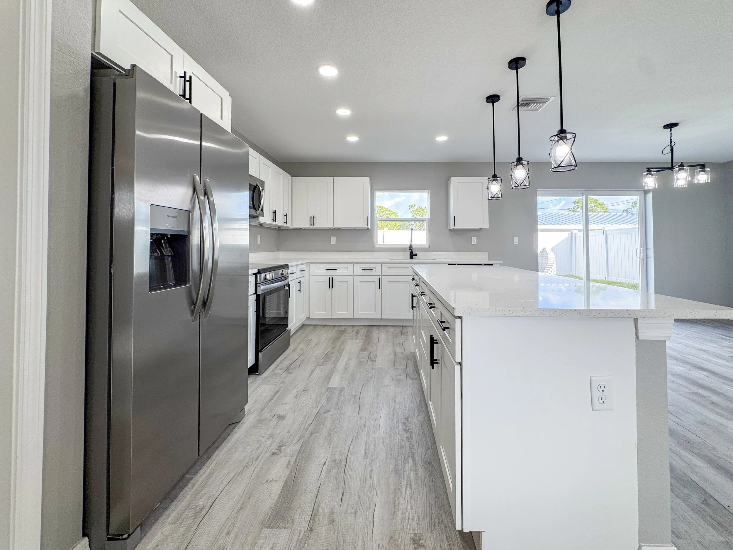 Kitchen - 1802 Aloha Terrace, Sebring FL