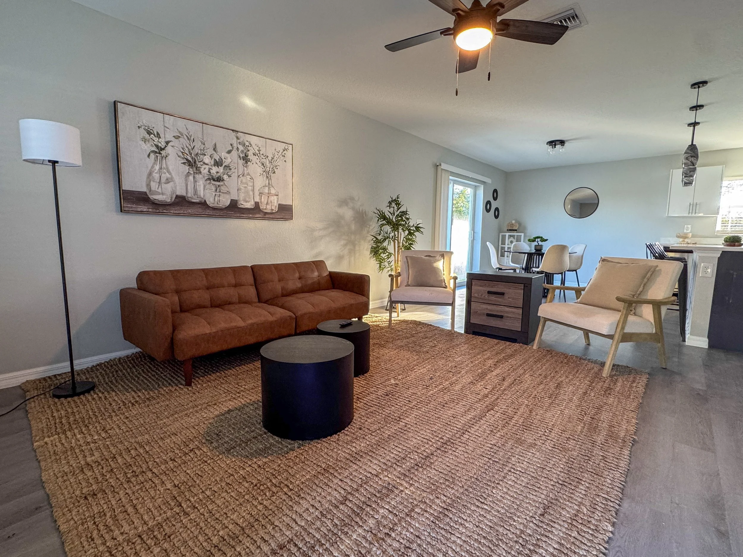 Living Room 6819 San Bruno Dr Sebring FL 