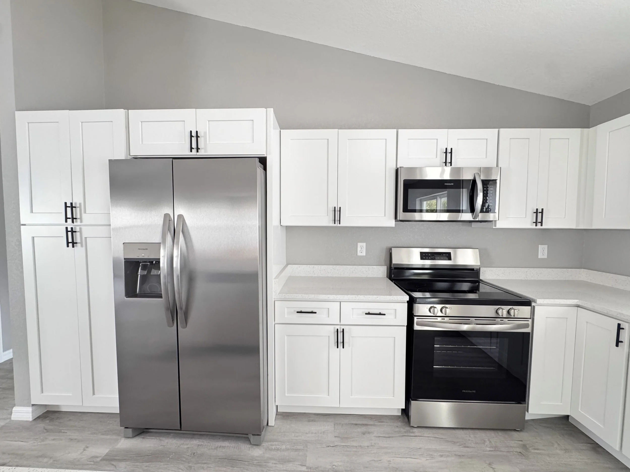 Kitchen - Pet Friendly Rental Home in Sebring FL - 4321 Seawood Ave