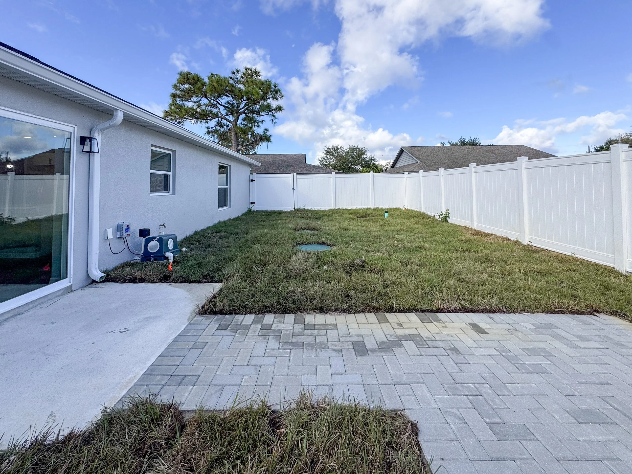 Backyard - 1802 Aloha Terrace, Sebring FL