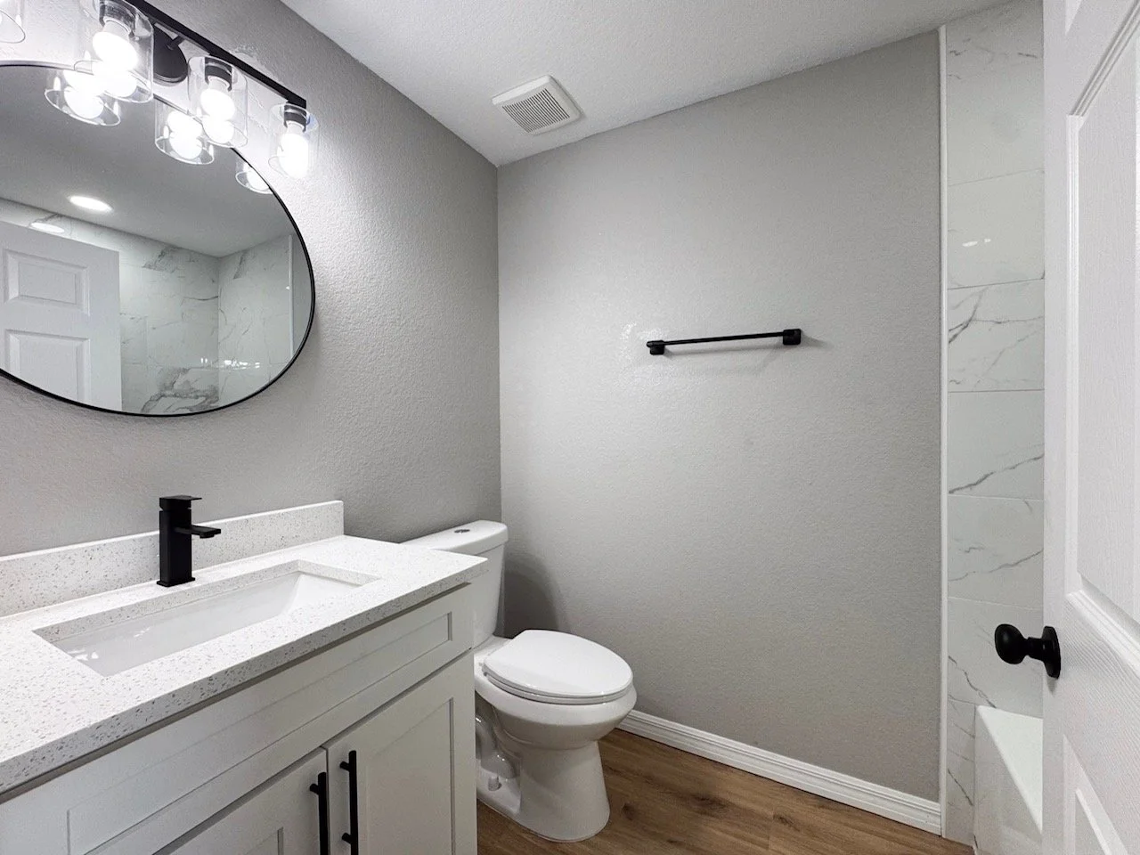 Primary Bathroom 6201 Red Cedar Rd Sebring FL